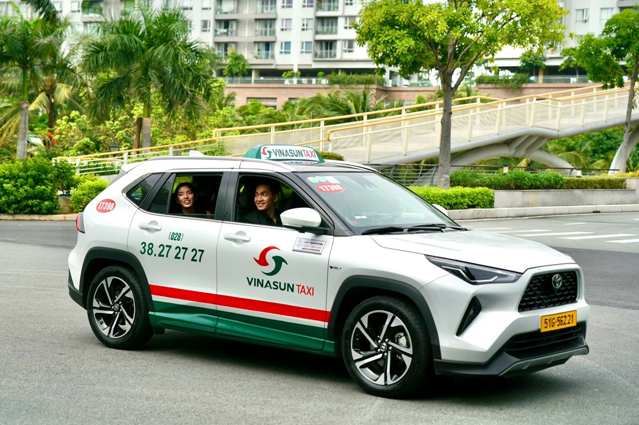 H&atilde;ng taxi đầu ti&ecirc;n đưa 806 xe Hybrid v&agrave;o hoạt động- Ảnh 4.