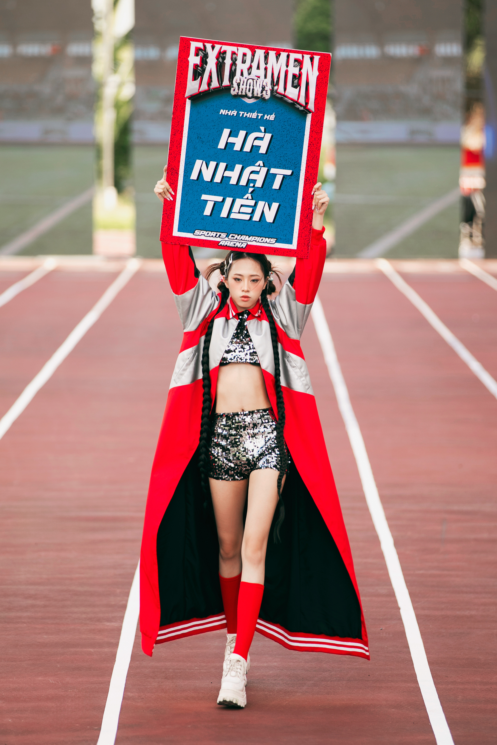 Cha con ca sĩ Đ&agrave;m Vĩnh Hưng l&agrave;m mẫu- Ảnh 10.