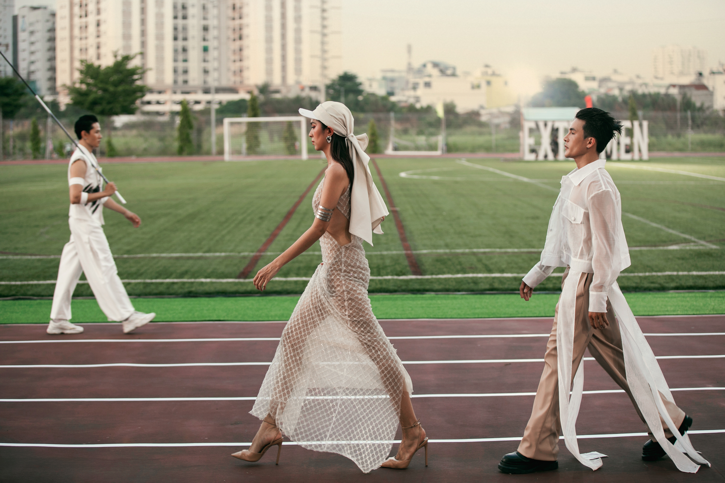 Cha con ca sĩ Đ&agrave;m Vĩnh Hưng l&agrave;m mẫu- Ảnh 15.