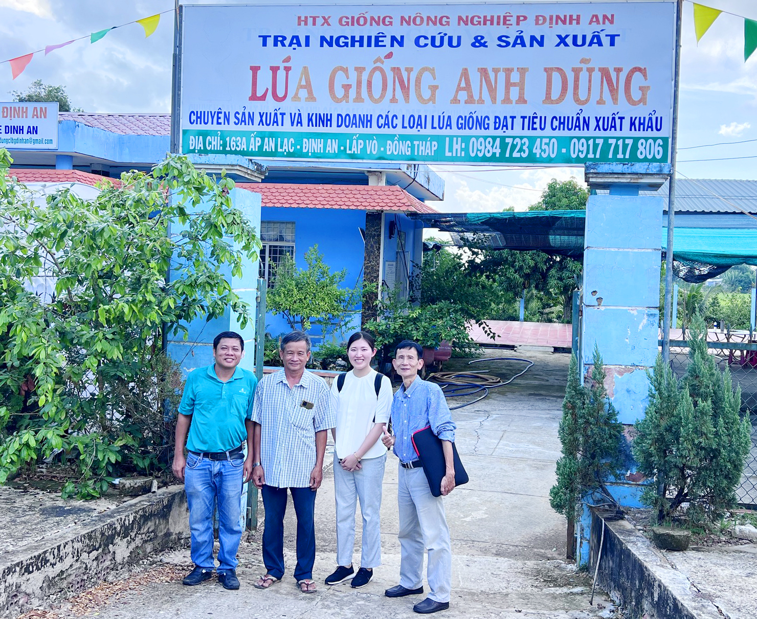Cuộc thi viết “LÒNG TỐT QUANH TA”: Miệt mài tìm giống mới, giúp nhau thoát nghèo- Ảnh 2.