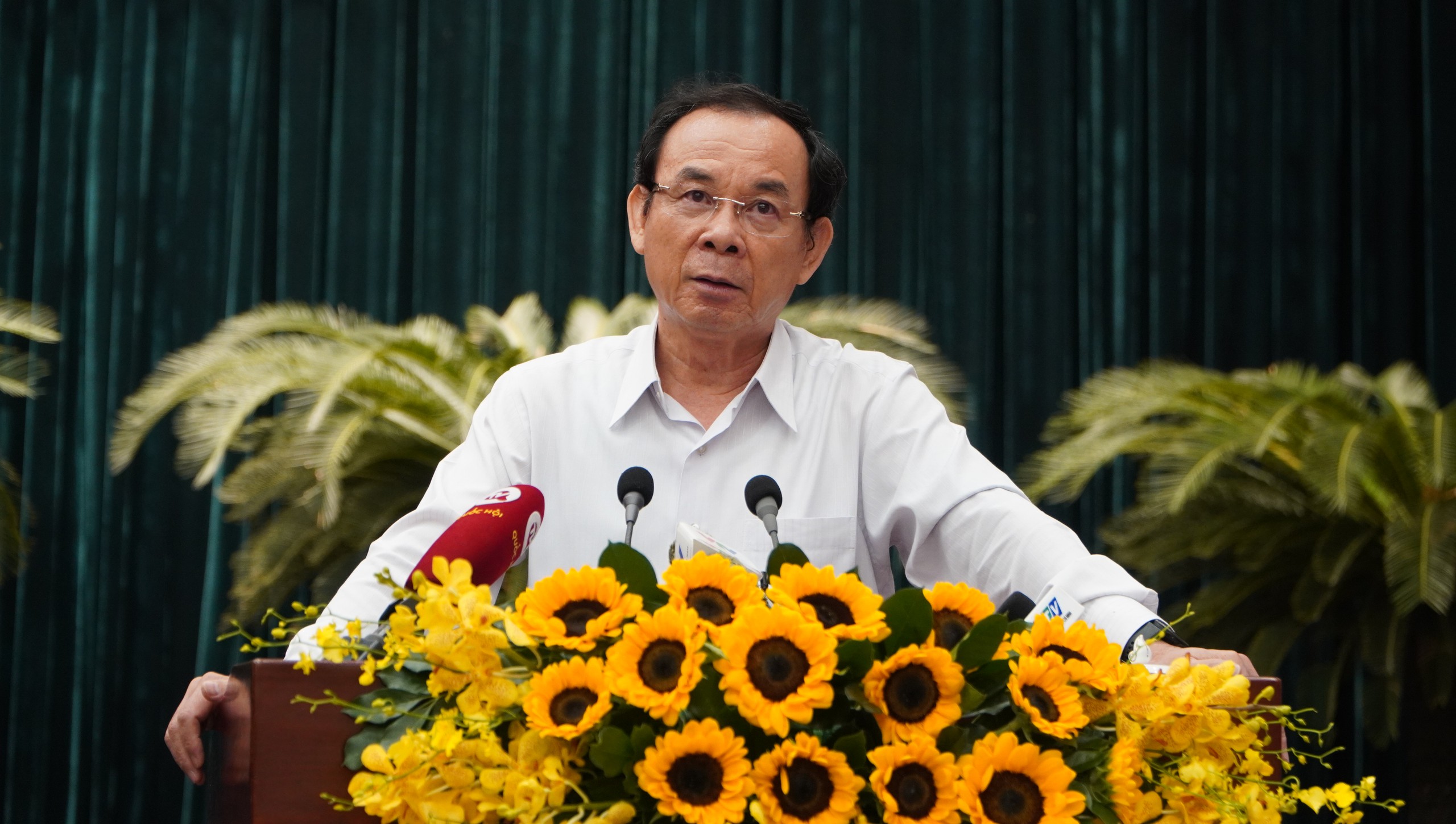 TP HCM tập trung nỗ lực ho&agrave;n th&agrave;nh c&aacute;c nhiệm vụ chủ yếu năm 2024- Ảnh 1.