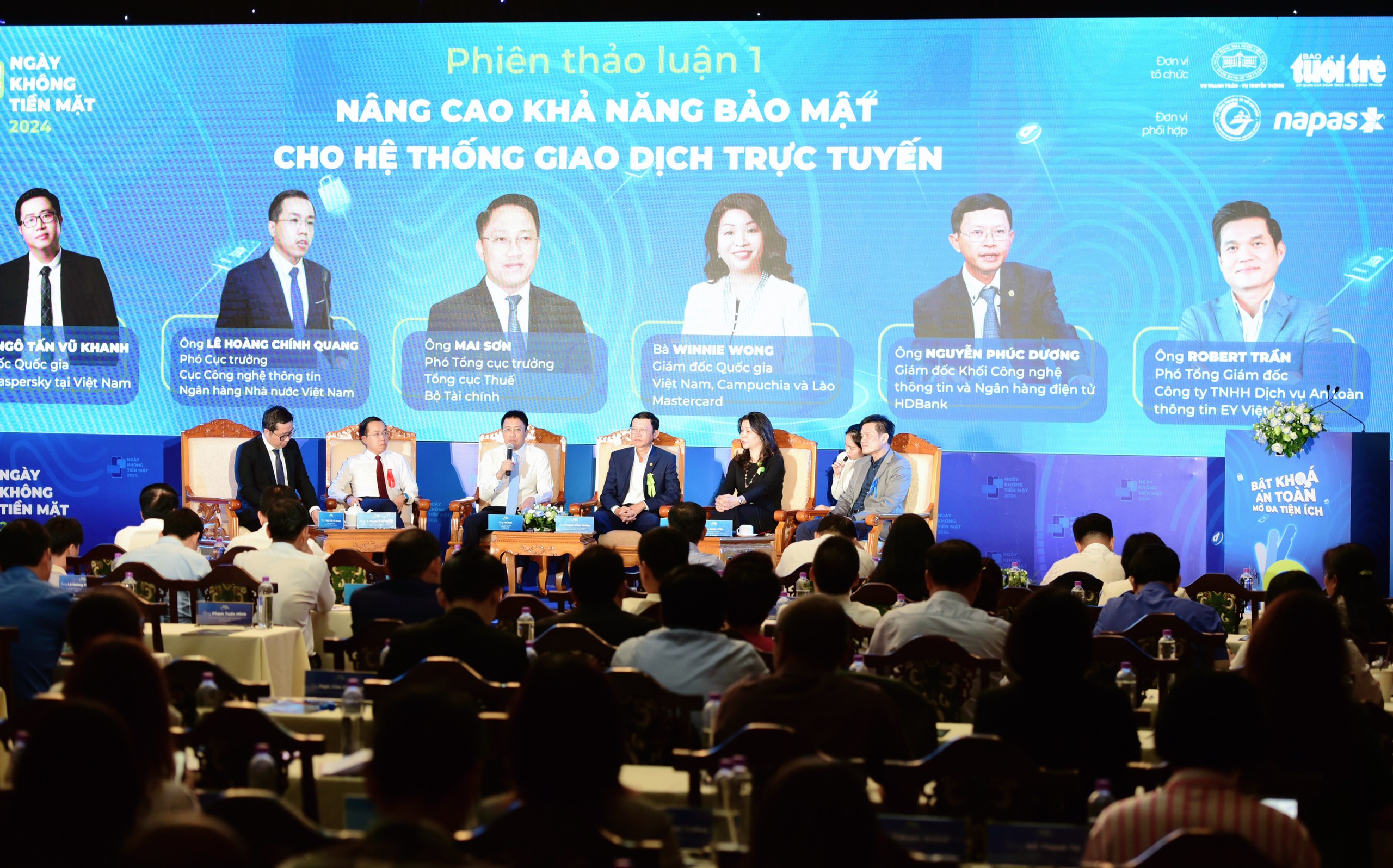 V&igrave; sao chuyển tiền ng&acirc;n h&agrave;ng tr&ecirc;n 10 triệu đồng phải x&aacute;c thực sinh trắc học?- Ảnh 1.