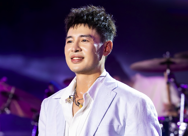 Hương Tràm "bật mí" về quyết định đi Mỹ- Ảnh 5.