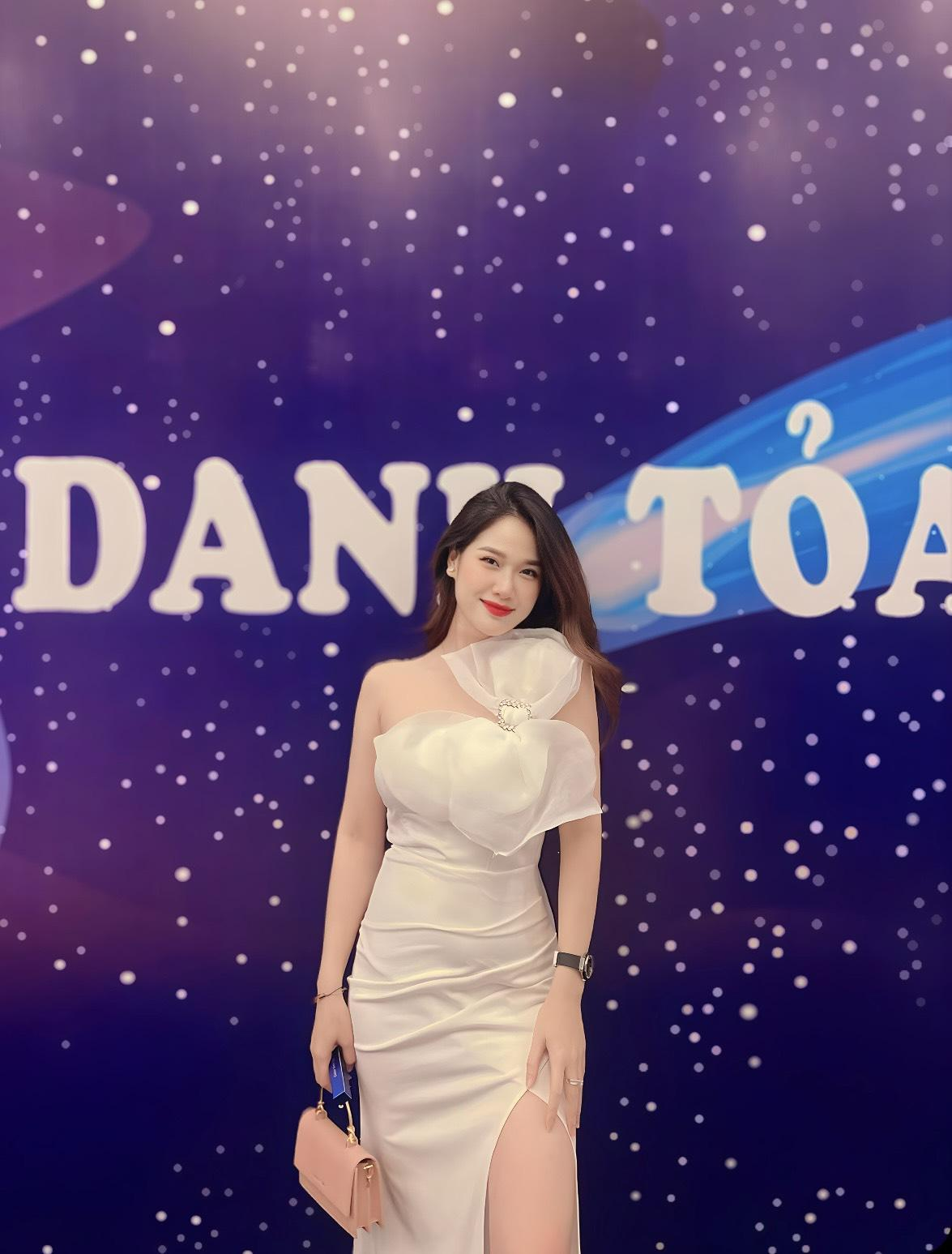 &ldquo;Hot Idol live&rdquo; TikTok L&ecirc; Thanh Ngọc mong muốn truyền cảm hứng cho giới trẻ- Ảnh 4.