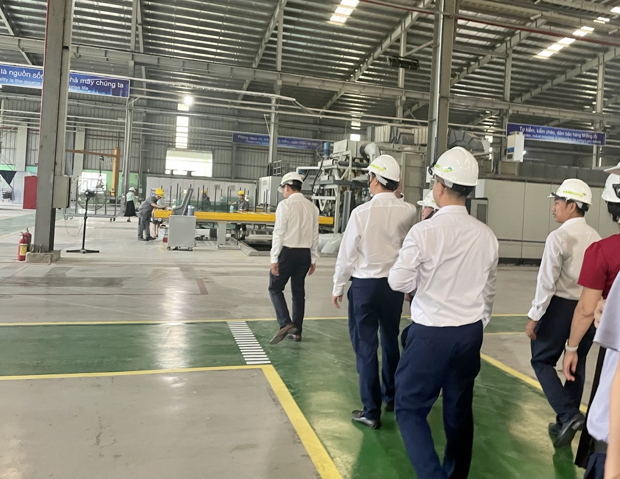 Kính SADO đã có chủ mới- Ảnh 1.