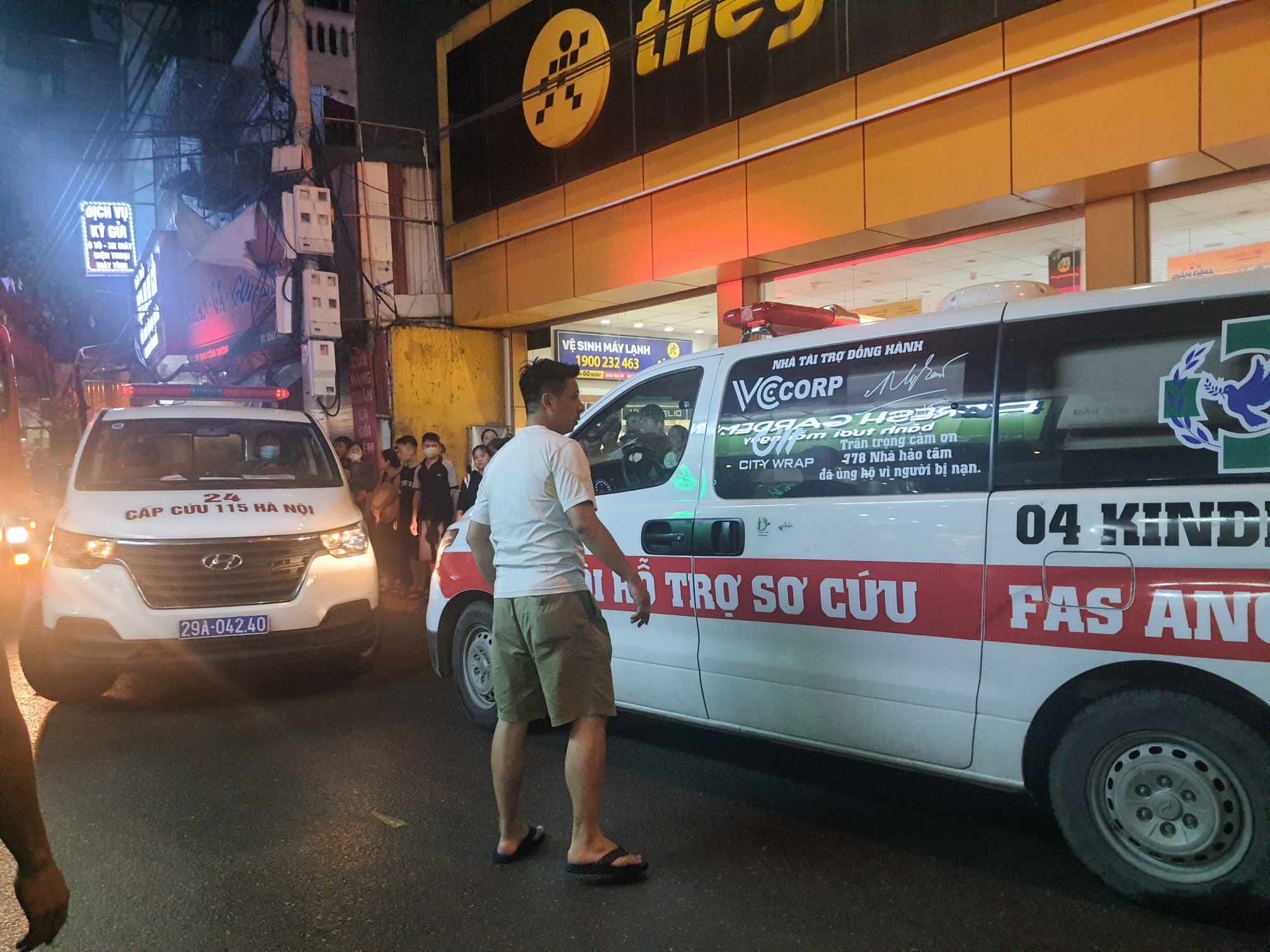 4 người tử vong trong vụ ch&aacute;y nh&agrave; 6 tầng ở H&agrave; Nội- Ảnh 3.