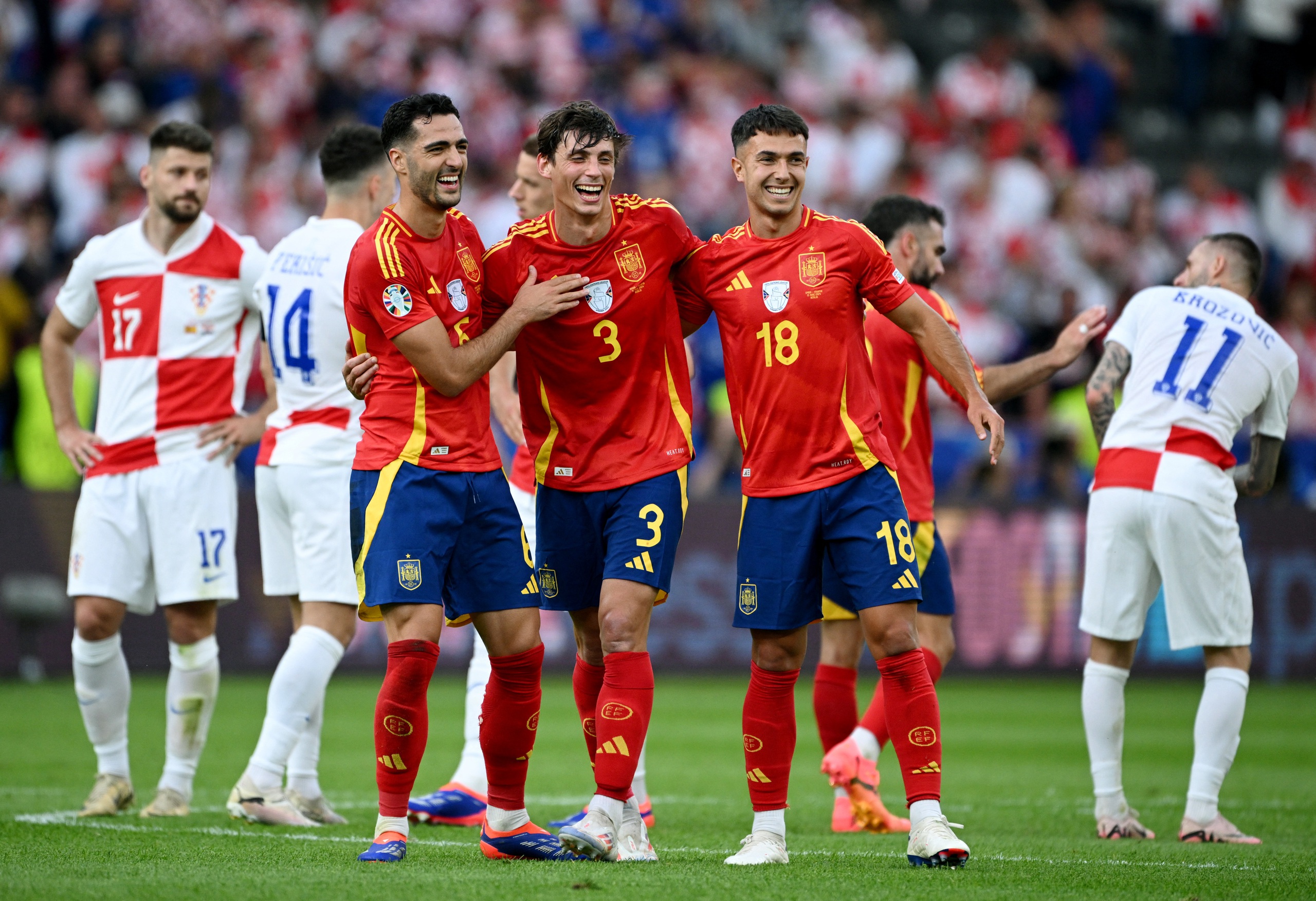 Euro 2024: Ấn tượng l&agrave;n s&oacute;ng mới từ tuyển T&acirc;y Ban Nha, Đức- Ảnh 3.