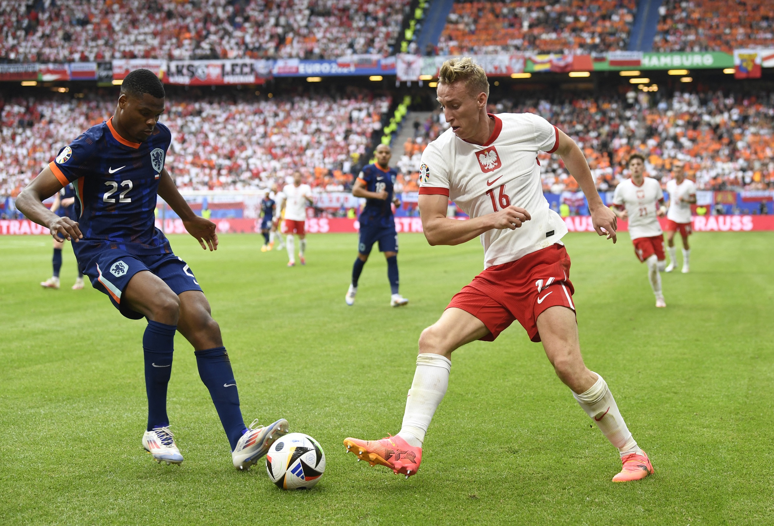 Euro 2024: Hà Lan ngược dòng thắng Ba Lan- Ảnh 1.