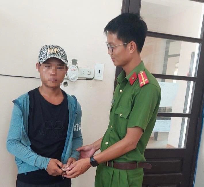 Bị chủ lừa, một phu vàng phải đi bộ từ Quảng Nam về Nghệ An?- Ảnh 1.