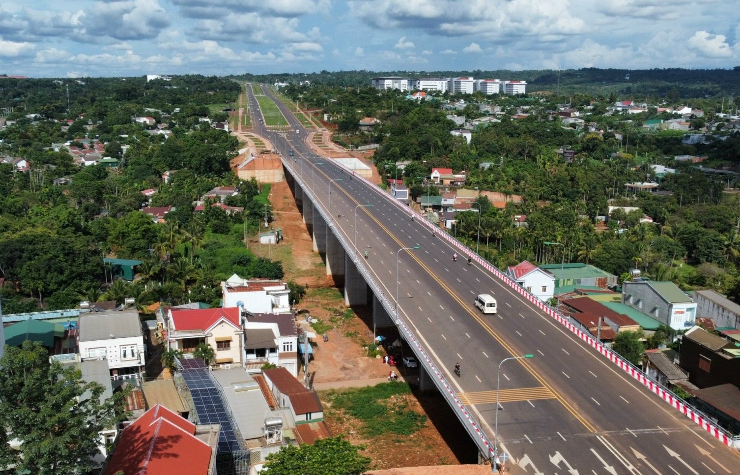 "T&ocirc; son" cho điểm check in hot nhất Bu&ocirc;n Ma Thuột- Ảnh 1.