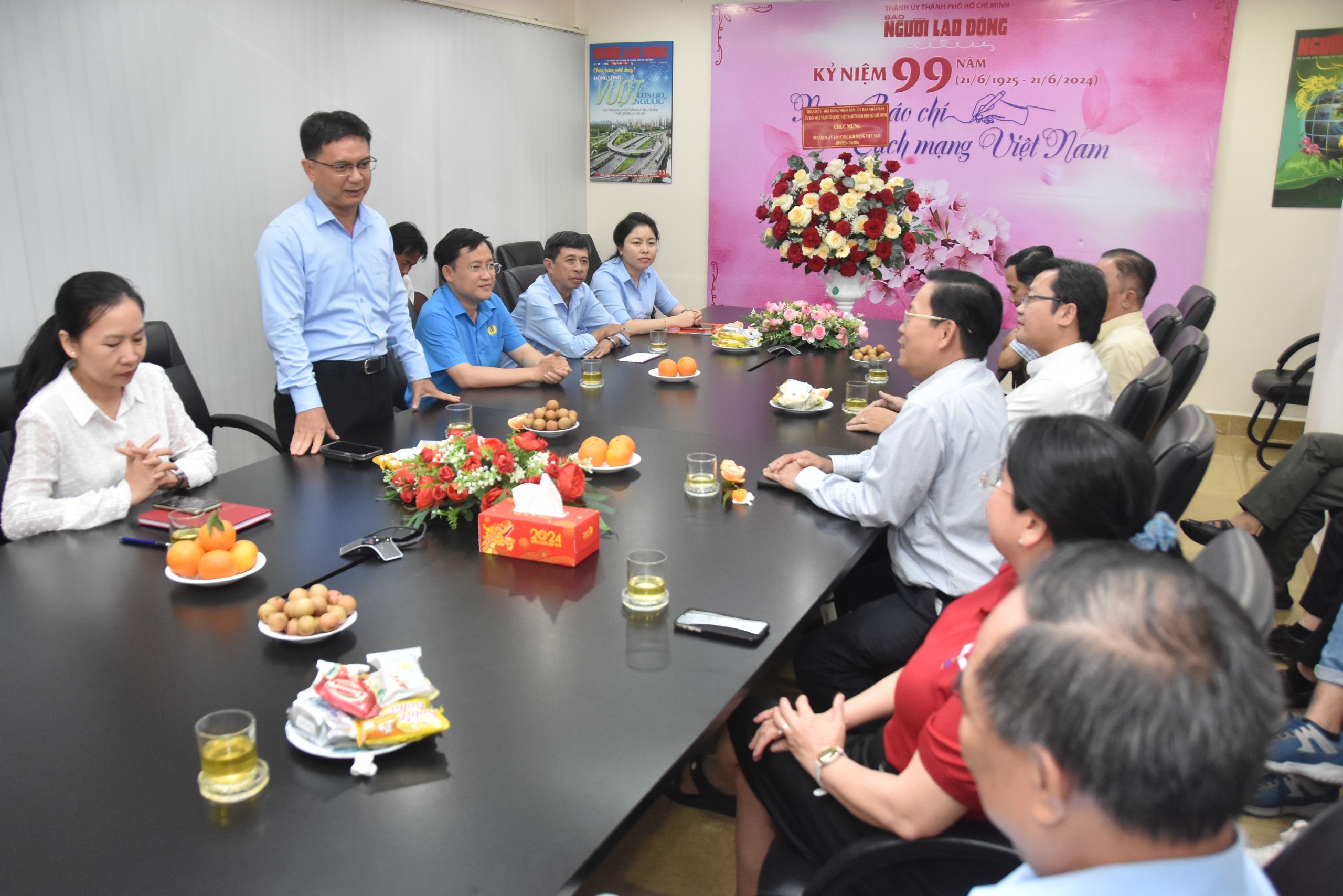 B&aacute;o Người Lao Động cung cấp nhiều chất liệu cho sự l&atilde;nh đạo của Th&agrave;nh ủy TP HCM- Ảnh 3.