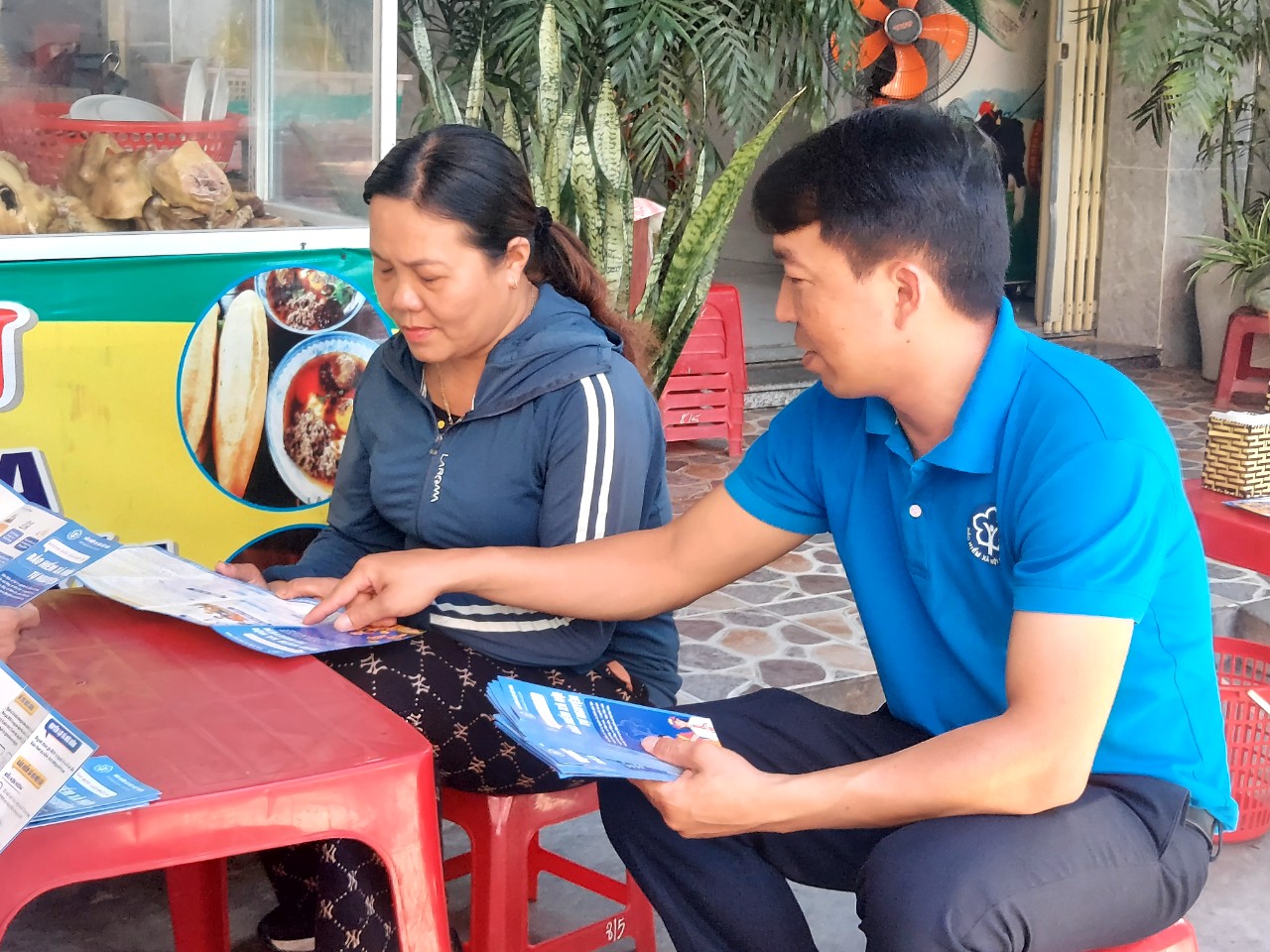 Tham gia BHXH tự nguyện được nghỉ hưu sớm, kh&ocirc;ng bị trừ tỉ lệ 2%/năm ?- Ảnh 1.