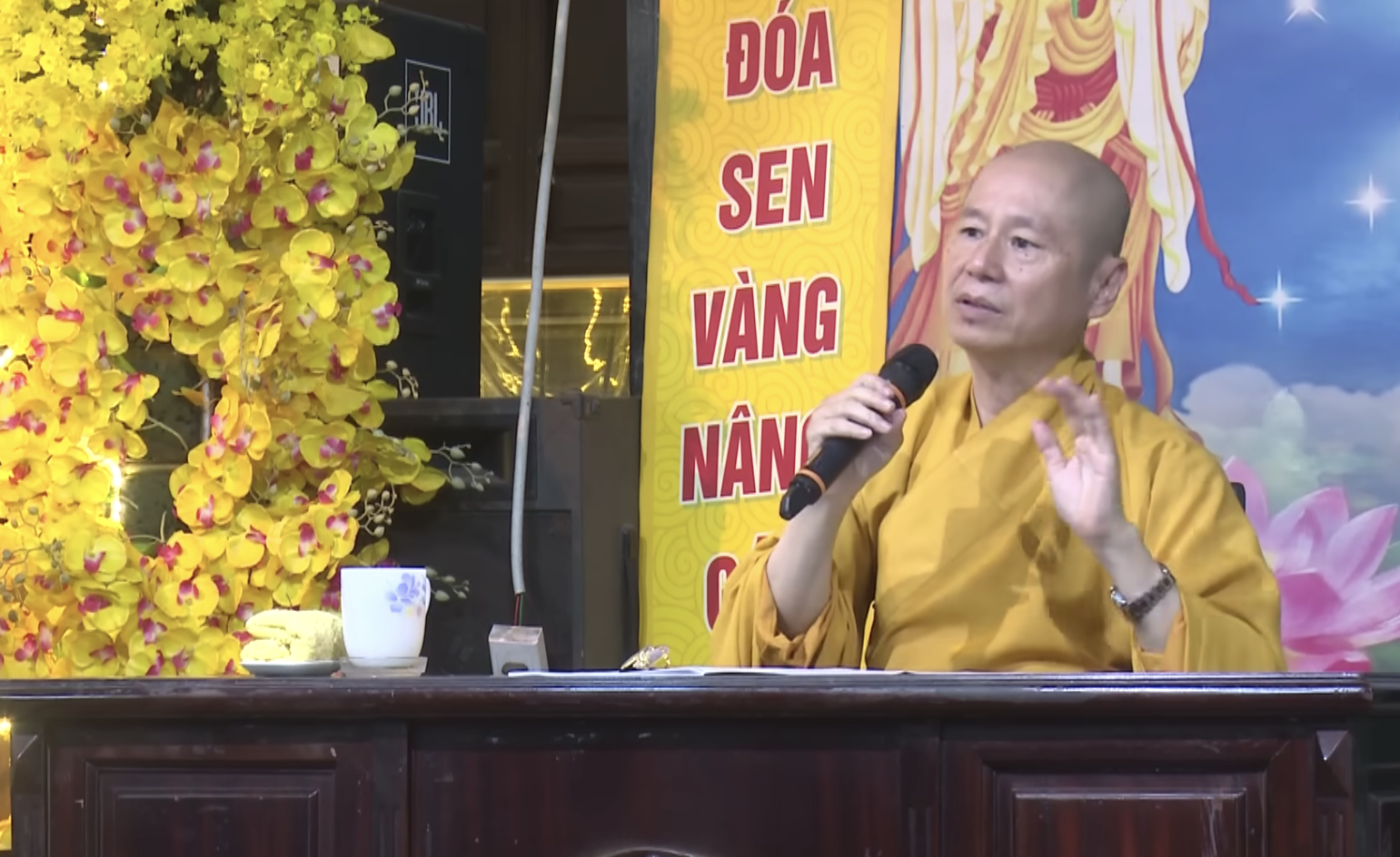 Cấm Thượng tọa Thích Chân Quang thuyết giảng dưới mọi hình thức 2 năm- Ảnh 1.