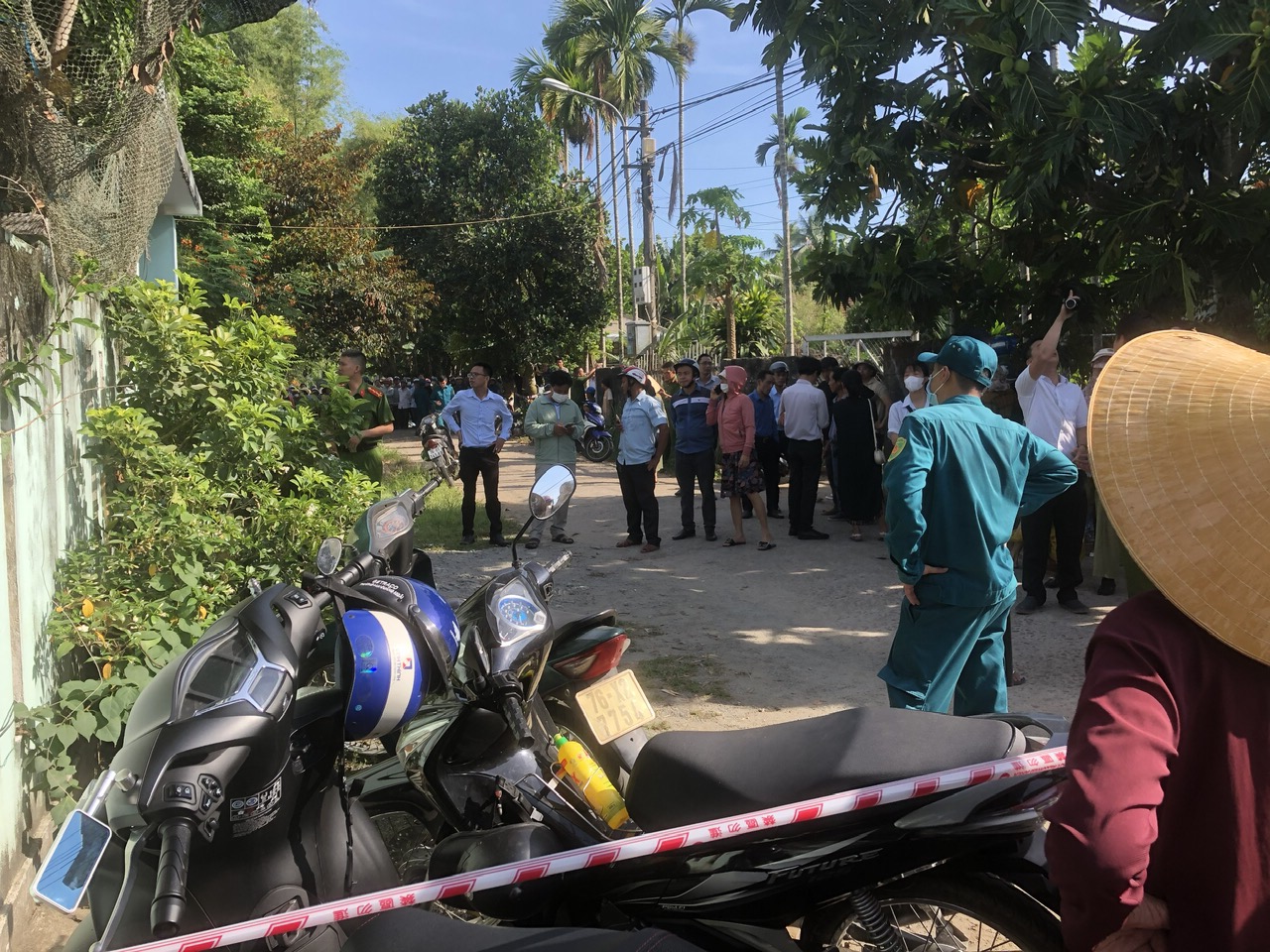 Án mạng kinh hoàng khiến 2 vợ chồng bị giết, 2 con nguy kịch- Ảnh 1.