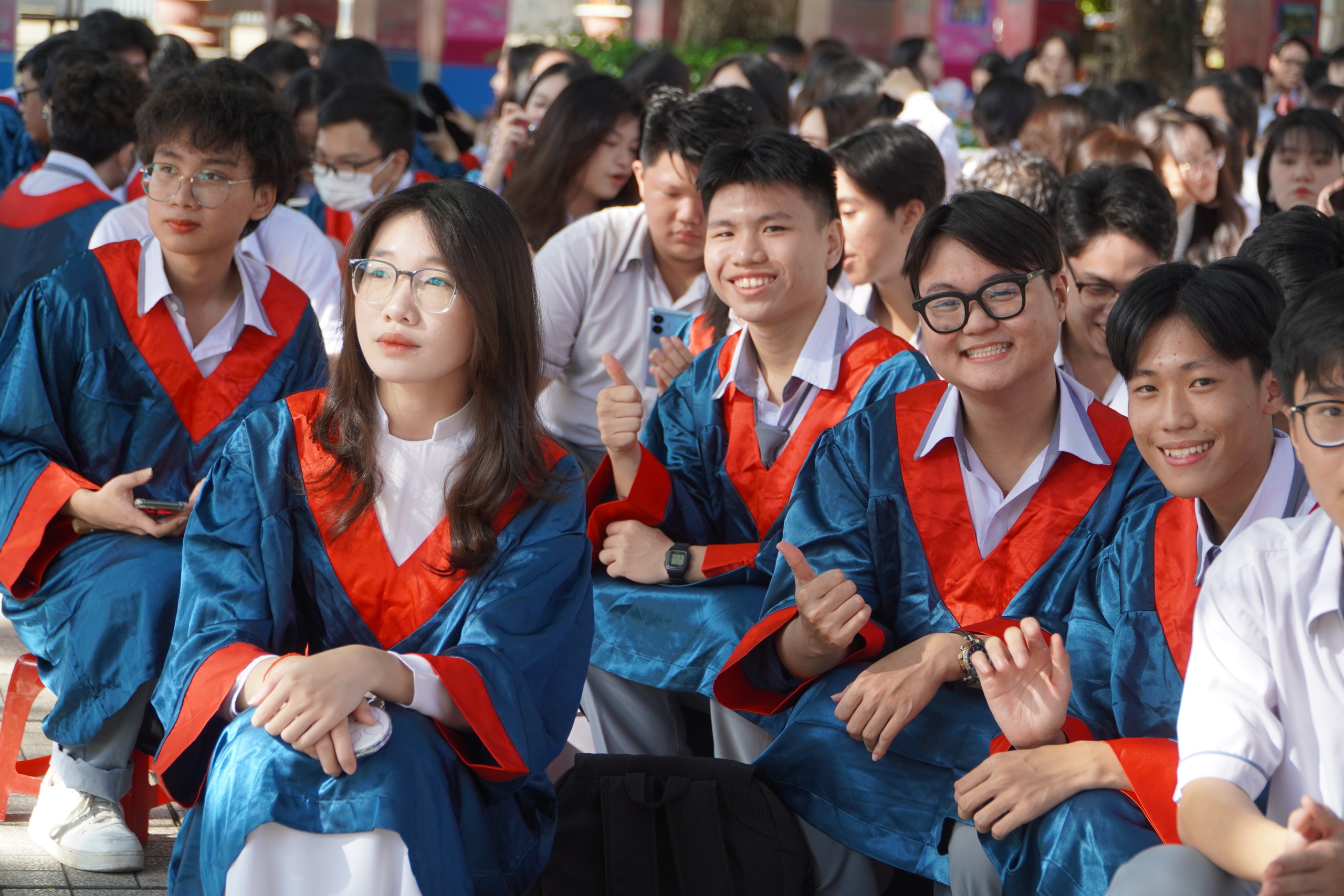 X&uacute;c động thư thầy, c&ocirc; gửi học sinh ng&agrave;y tạm biệt m&aacute;i trường- Ảnh 2.
