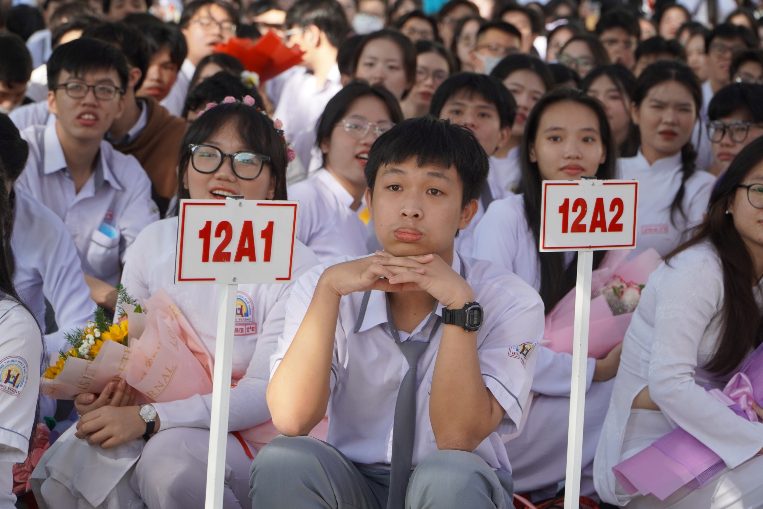X&uacute;c động thư thầy, c&ocirc; gửi học sinh ng&agrave;y tạm biệt m&aacute;i trường- Ảnh 3.