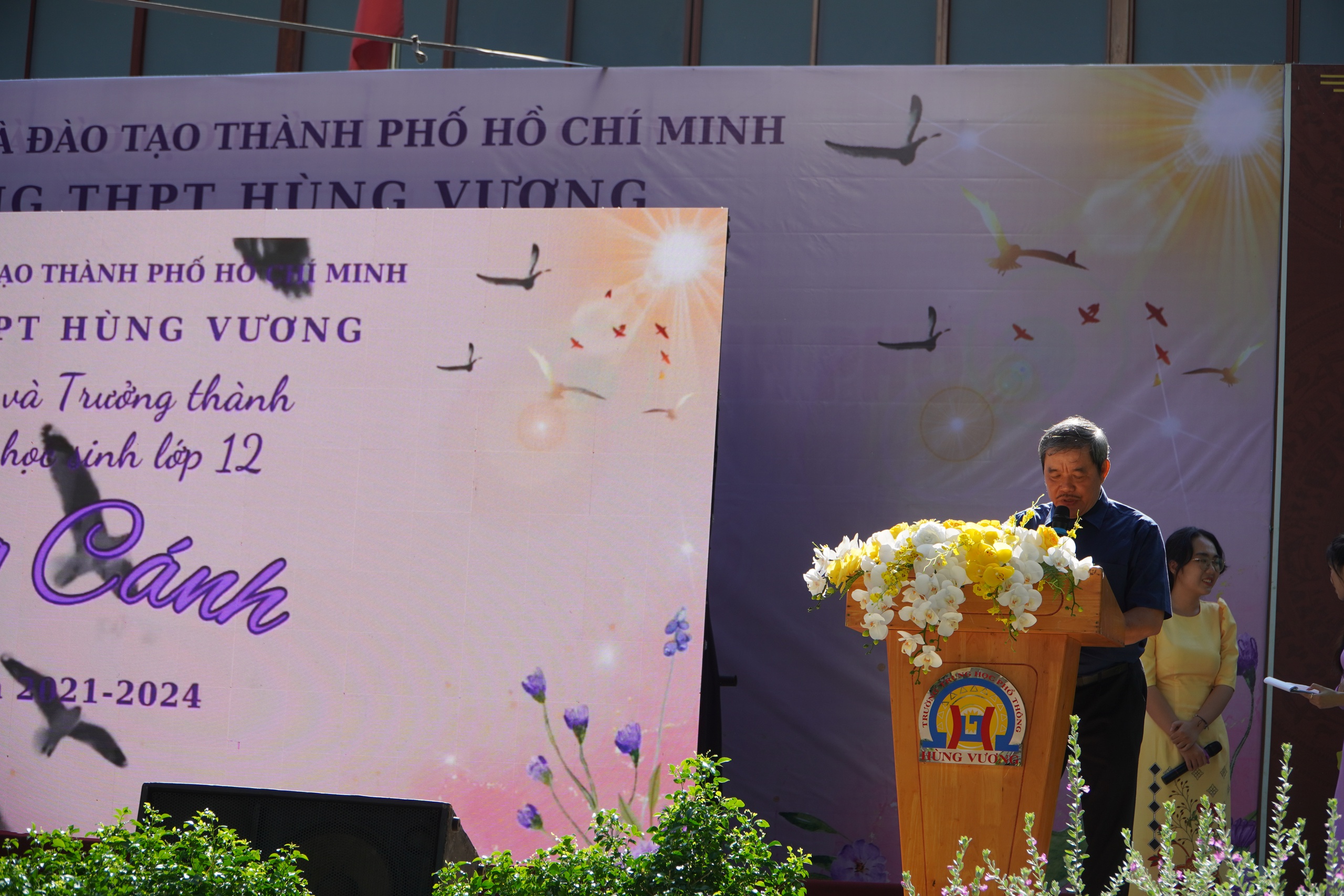 X&uacute;c động thư thầy, c&ocirc; gửi học sinh ng&agrave;y tạm biệt m&aacute;i trường- Ảnh 8.