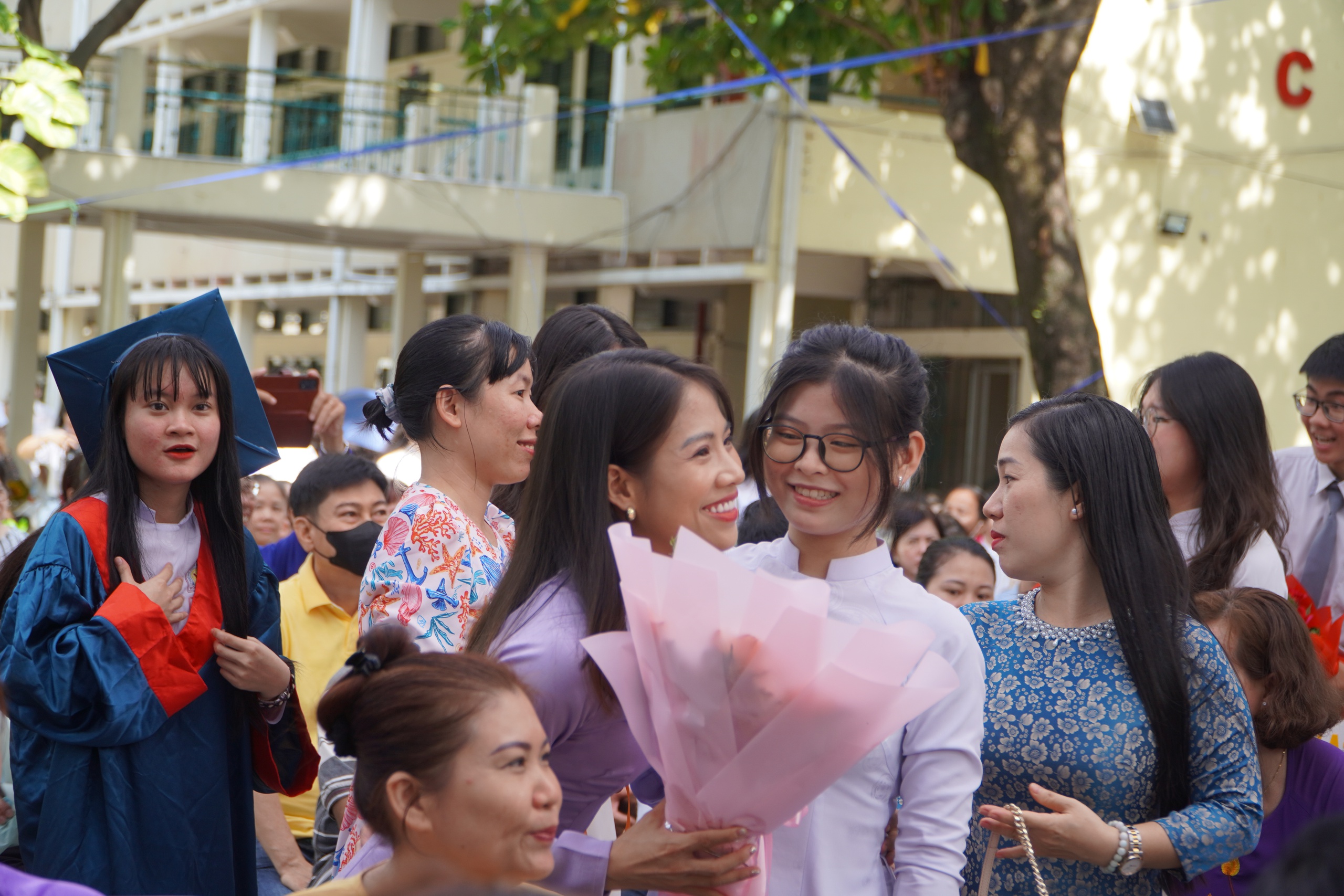 X&uacute;c động thư thầy, c&ocirc; gửi học sinh ng&agrave;y tạm biệt m&aacute;i trường- Ảnh 7.