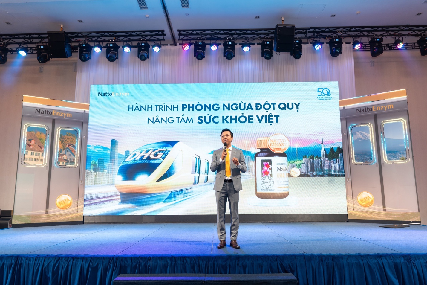 Dược Hậu Giang n&acirc;ng tầm sức khỏe cộng đồng bằng sản phẩm mới NattoEnzym DHA EPA- Ảnh 1.