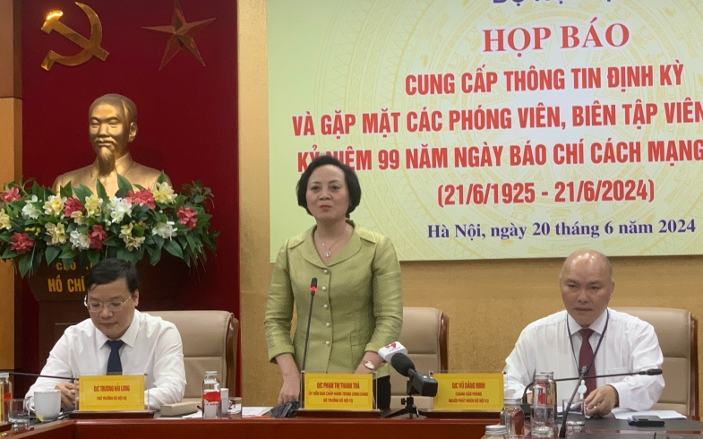 Chính phủ đề xuất tăng lương cơ sở từ 1,8 triệu đồng lên 2,34 triệu đồng