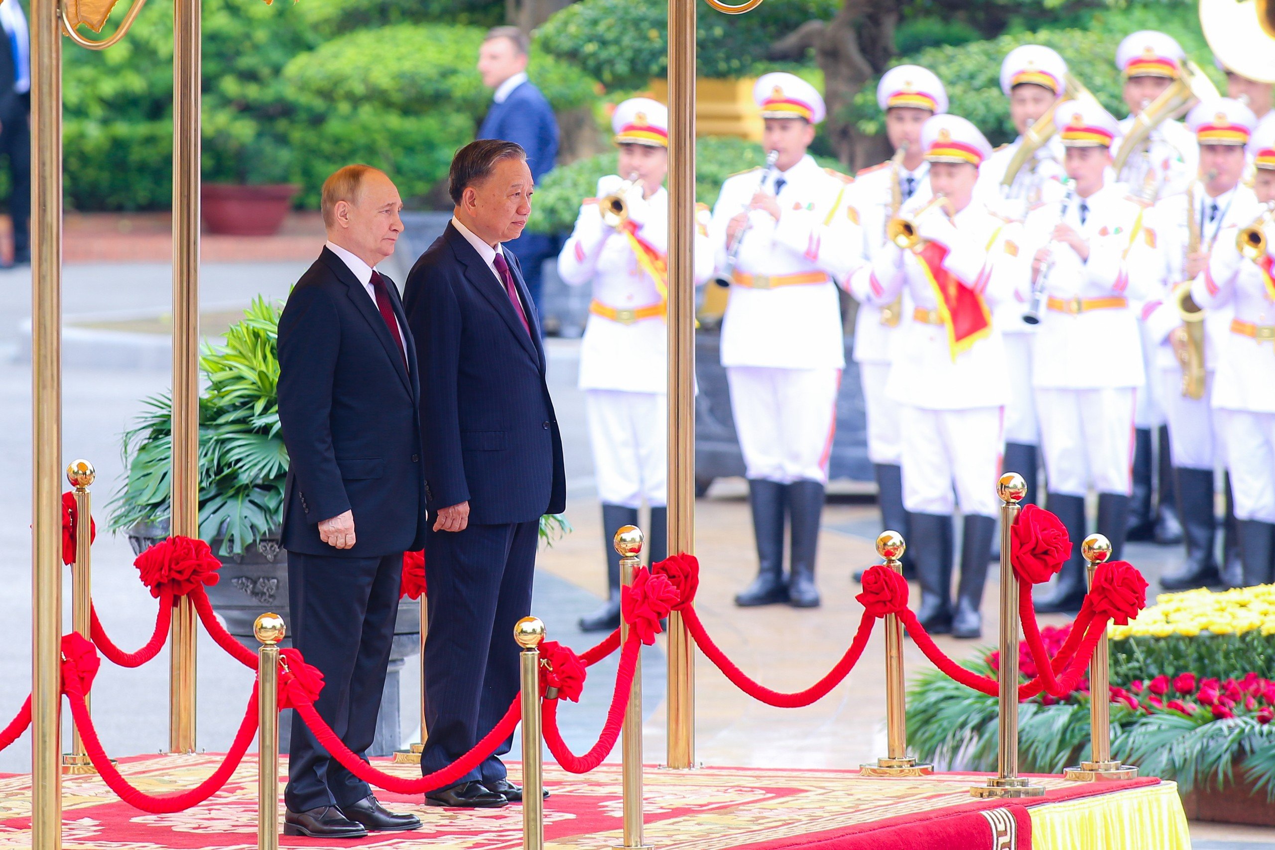 Chủ tịch nước T&ocirc; L&acirc;m chủ tr&igrave; lễ đ&oacute;n ch&iacute;nh thức Tổng thống Nga Vladimir Putin- Ảnh 7.