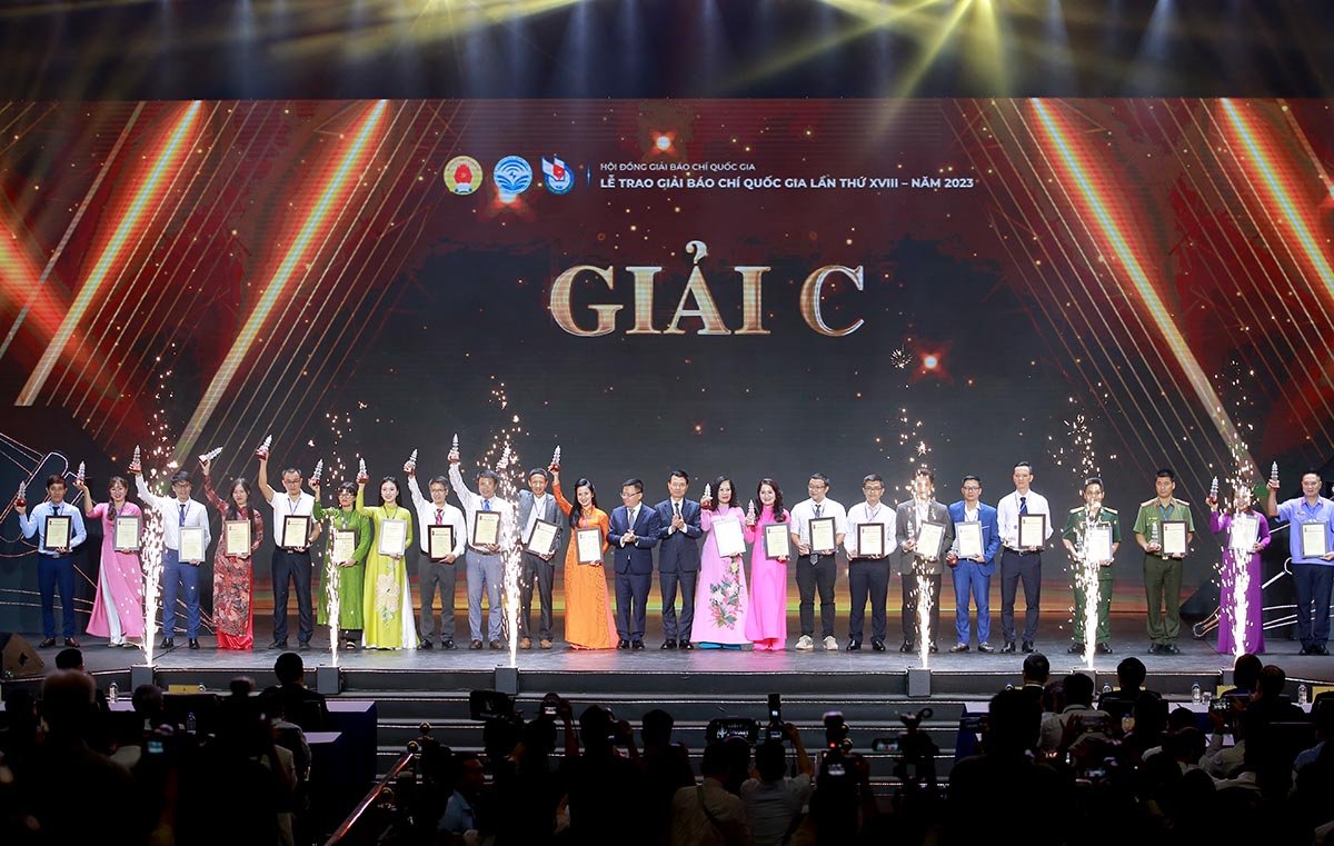 Vinh danh 122 tác phẩm đoạt Giải báo chí quốc gia lần thứ XVIII- Ảnh 5.