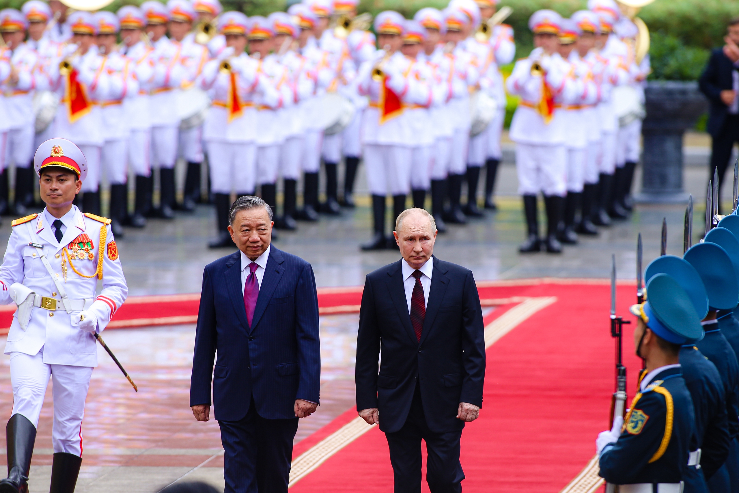 Hơn 20 giờ Tổng thống Putin ở H&agrave; Nội- Ảnh 7.