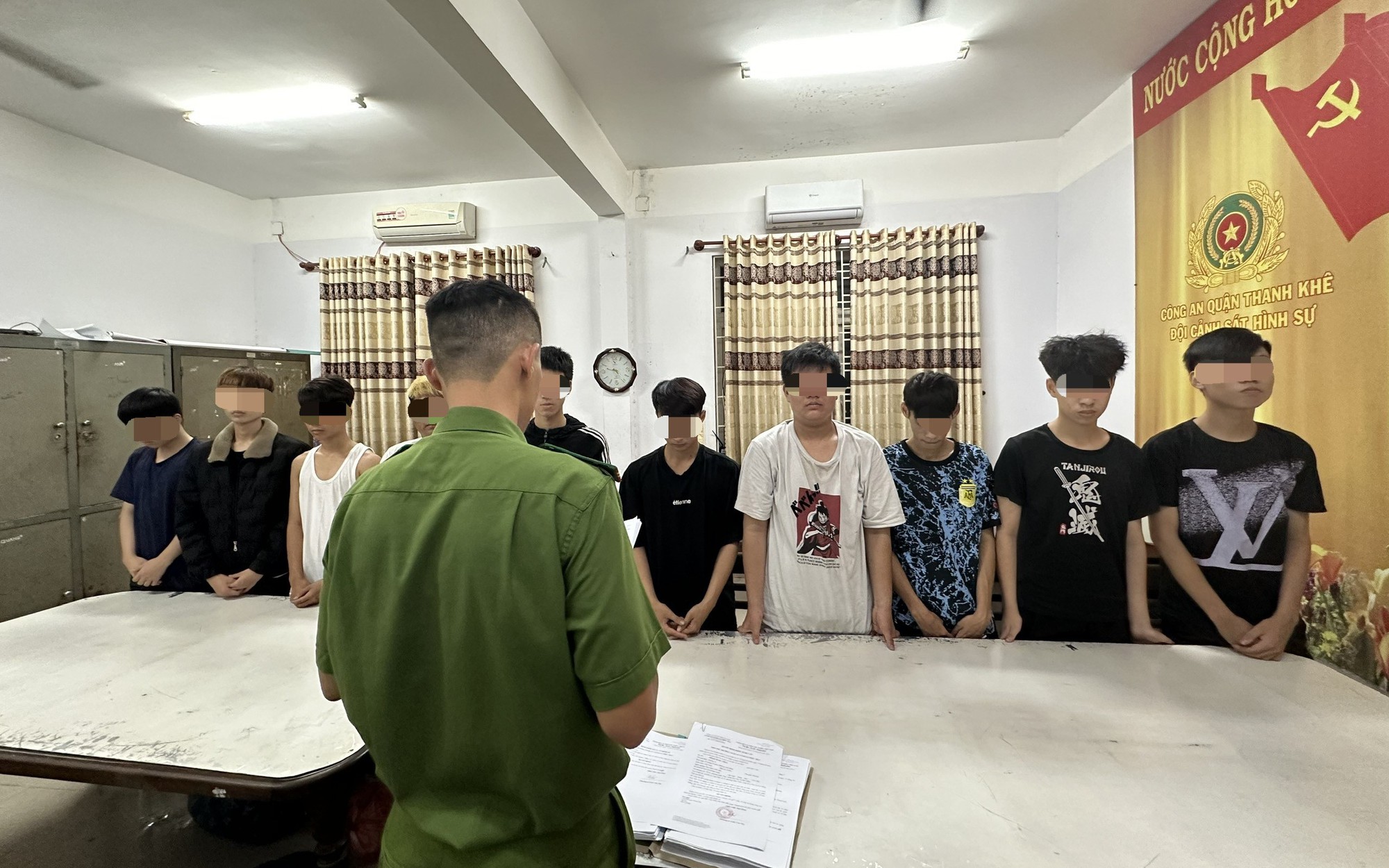 Bắt giam 10 đối tượng trong nhóm 70 thanh thiếu niên gây náo loạn đường phố Đà Nẵng