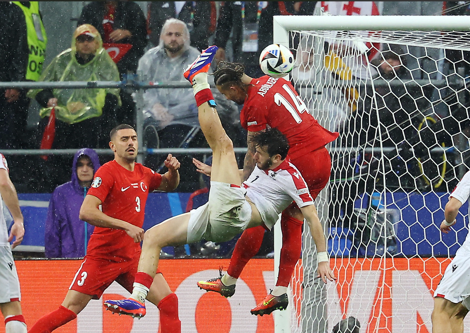 Euro 2024: Soi tỉ số Thổ Nhĩ Kỳ - Bồ Đ&agrave;o Nha, Bỉ - Romania v&agrave; Georgia &ndash; Czech- Ảnh 5.