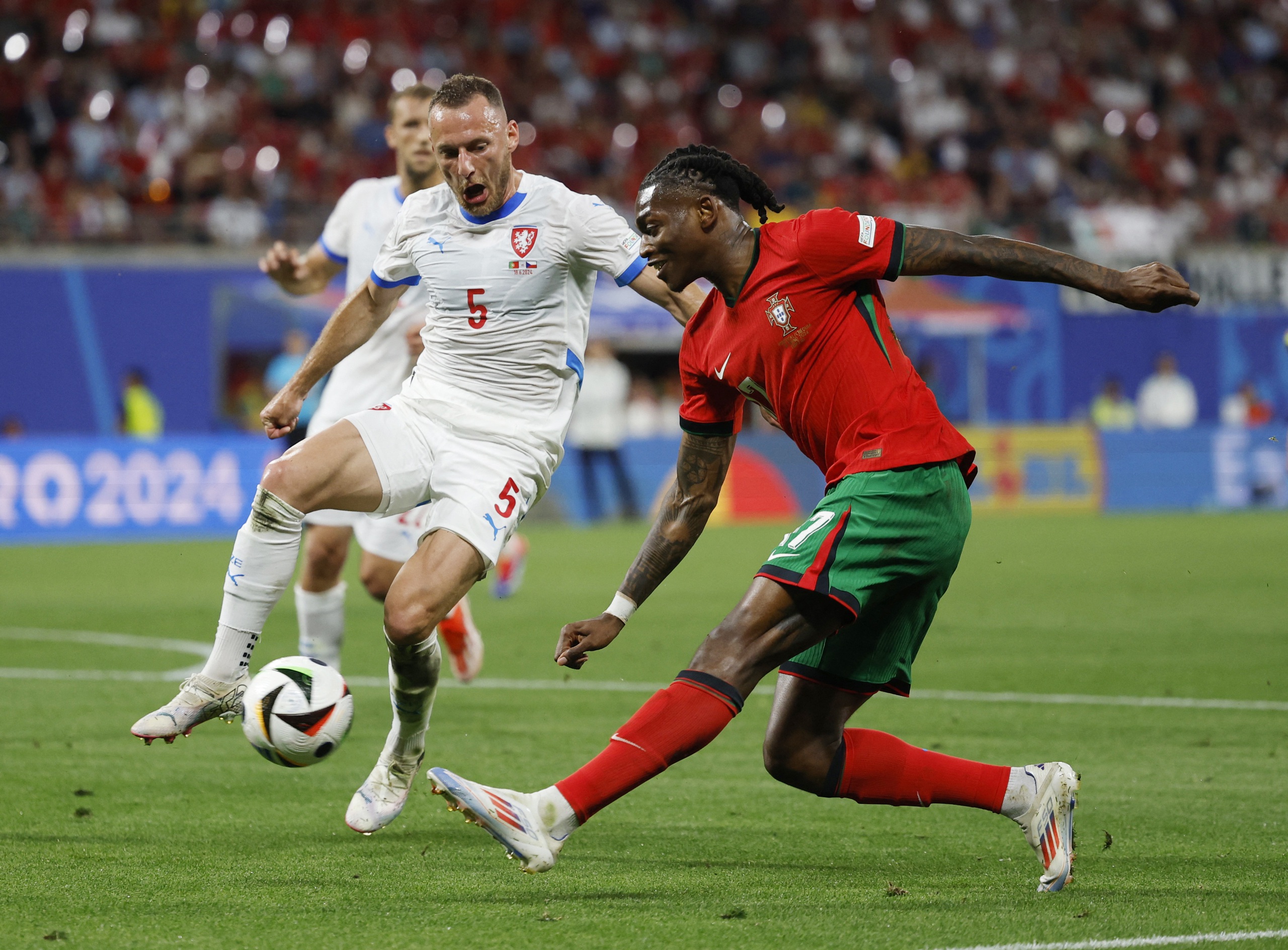 Euro 2024: Soi tỉ số Thổ Nhĩ Kỳ - Bồ Đ&agrave;o Nha, Bỉ - Romania v&agrave; Georgia &ndash; Czech- Ảnh 6.