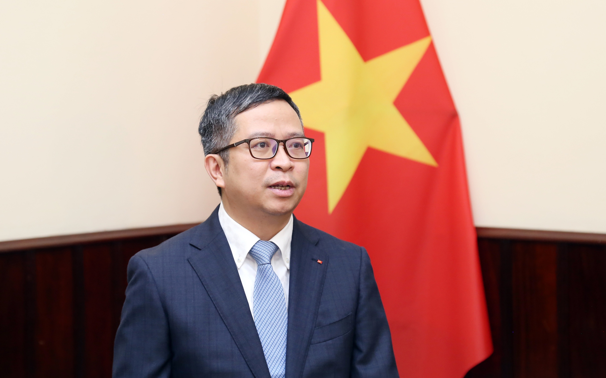 Lần đầu tiên Thủ tướng phát biểu tại phiên khai mạc WEF Đại Liên