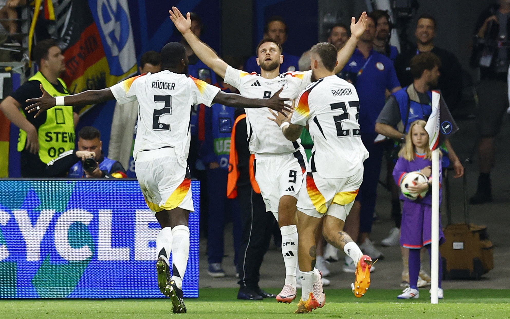 Euro 2024: Siêu dự bị lập công, Đức chật vật cầm hòa Thụy Sĩ