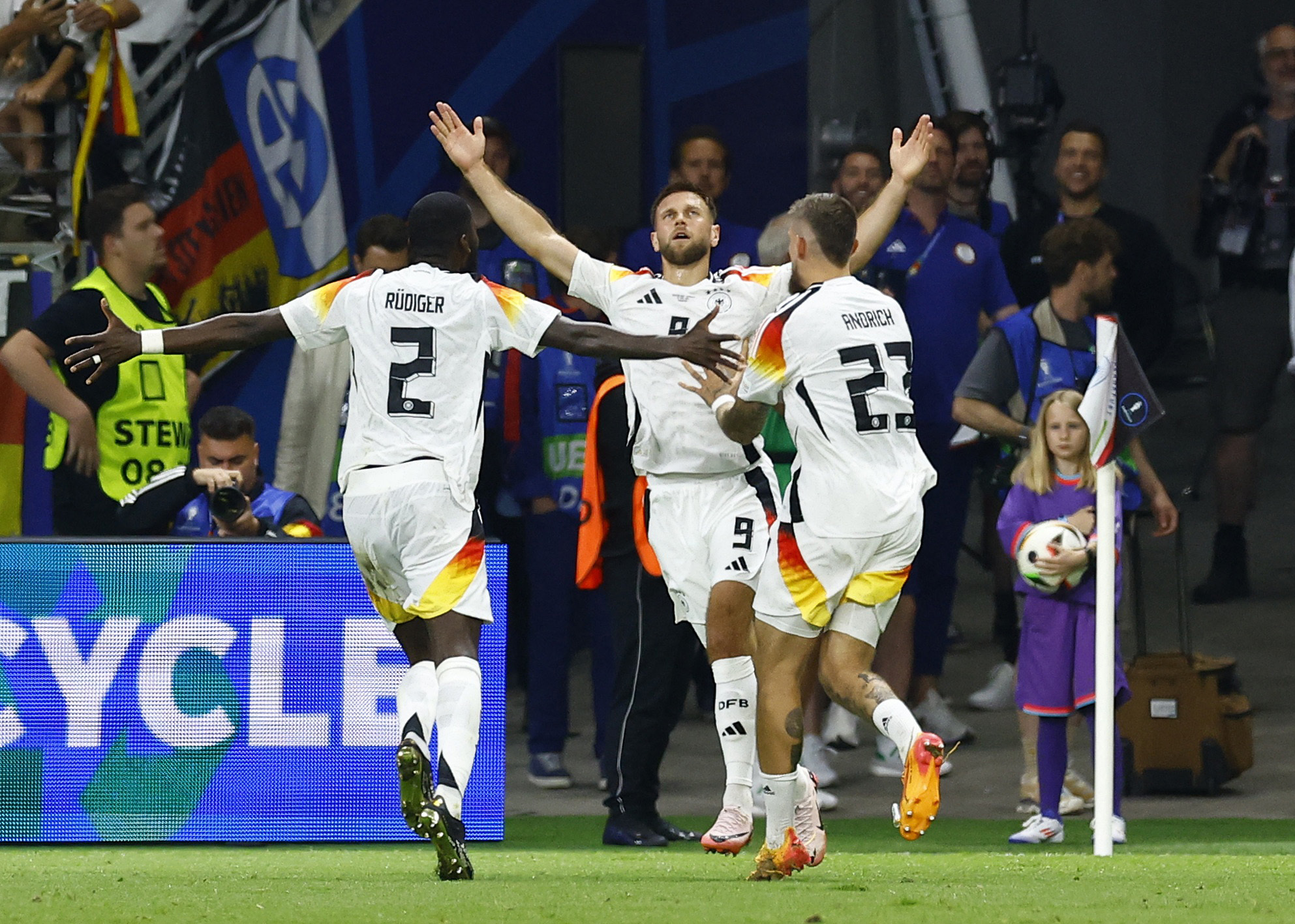 Euro 2024: Si&ecirc;u dự bị lập c&ocirc;ng, Đức chật vật cầm h&ograve;a Thụy Sĩ- Ảnh 9.