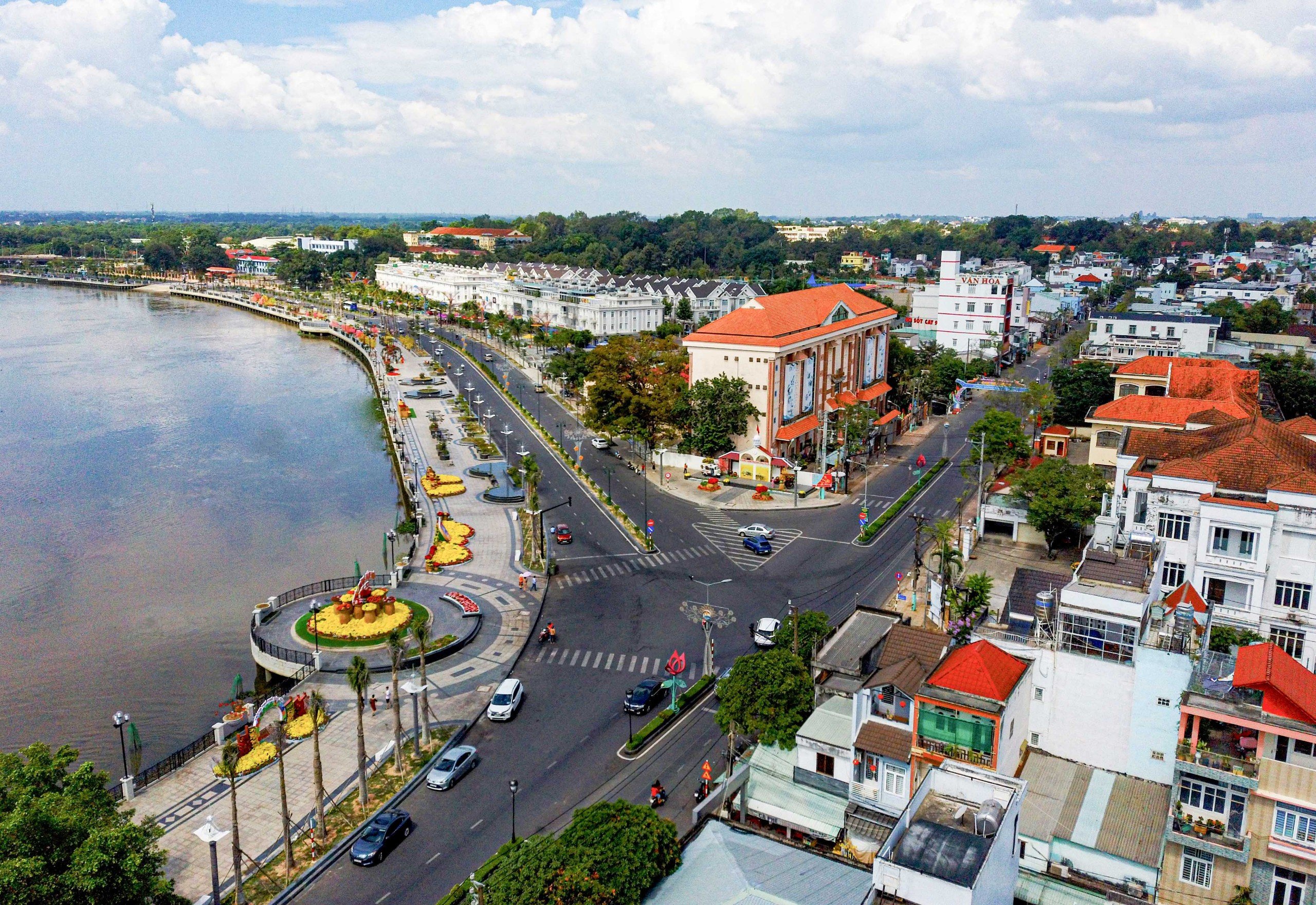 Động lực mới từ 94 km đường ven sông Sài Gòn- Ảnh 1.