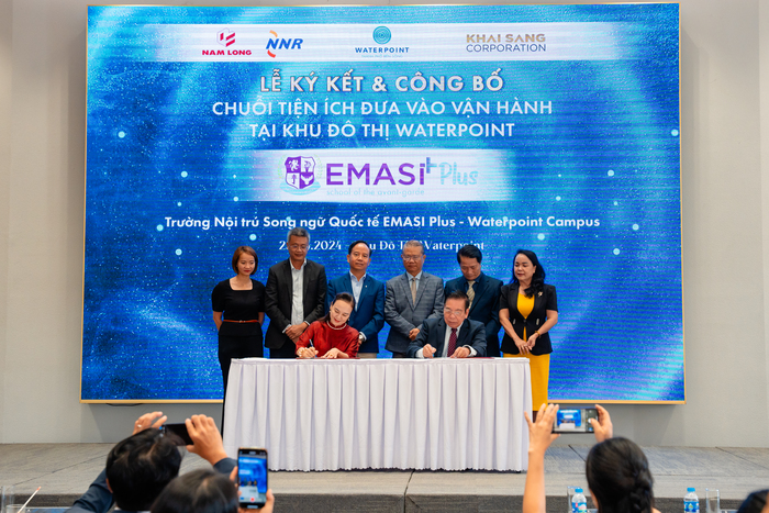 Nam Long ký kết và công bố chuỗi tiện ích đưa vào vận hành tại khu đô thị Waterpoint - Ảnh 1.