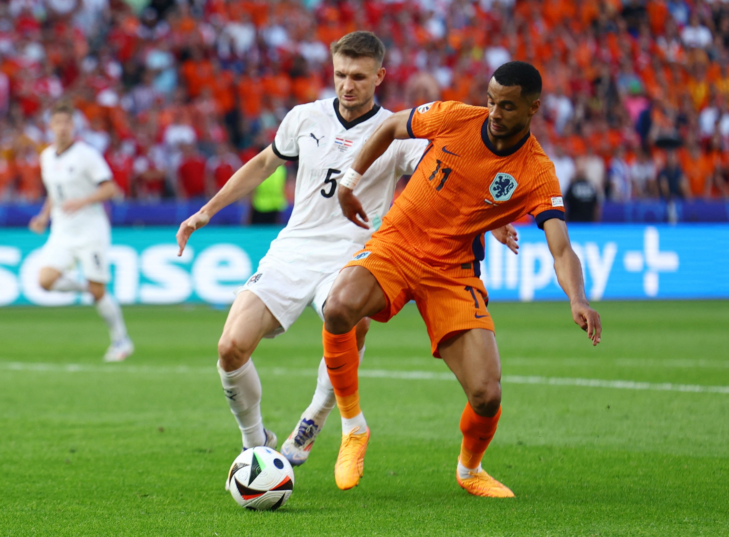 EURO 2024: Tuyển H&agrave; Lan g&acirc;y thất vọng trong trận thua &Aacute;o- Ảnh 1.