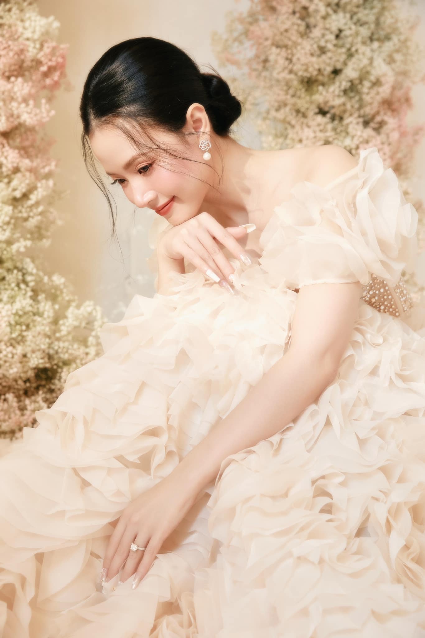 Mỹ nh&acirc;n Midu 