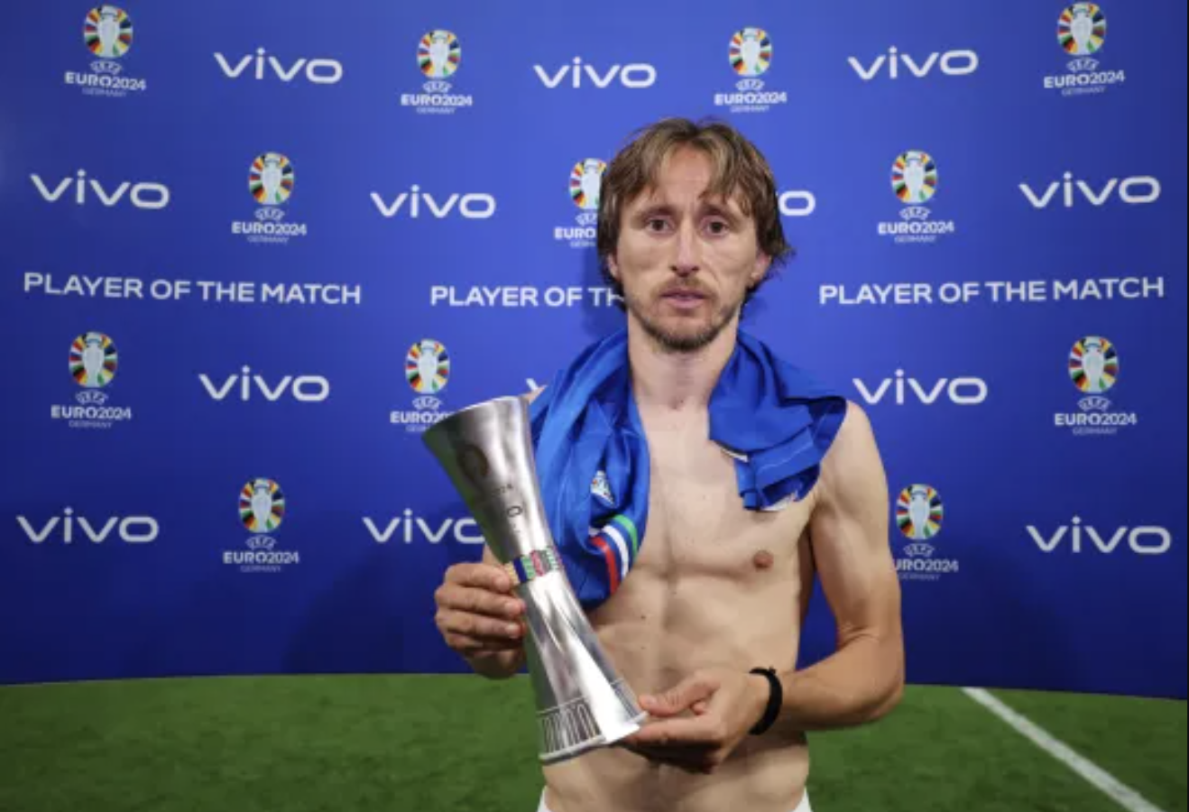 Luka Modric kh&ocirc;ng giải nghệ d&ugrave; Croatia bị loại khỏi Euro 2024- Ảnh 16.
