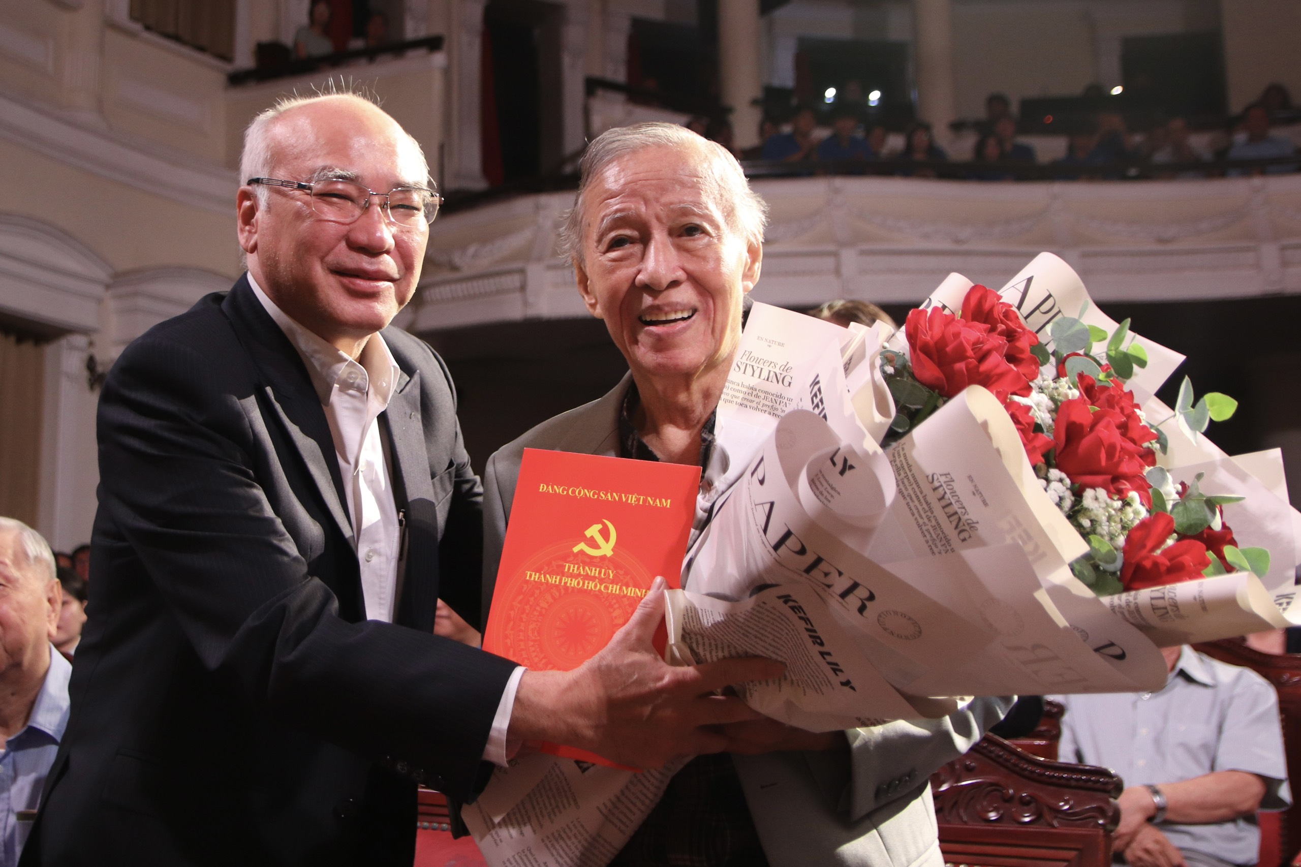 Ca sĩ Cẩm V&acirc;n, Tạ Minh T&acirc;m, Quang Linh, Hiền Thục... tụ hội đ&ecirc;m nhạc Trần Long Ẩn- Ảnh 2.