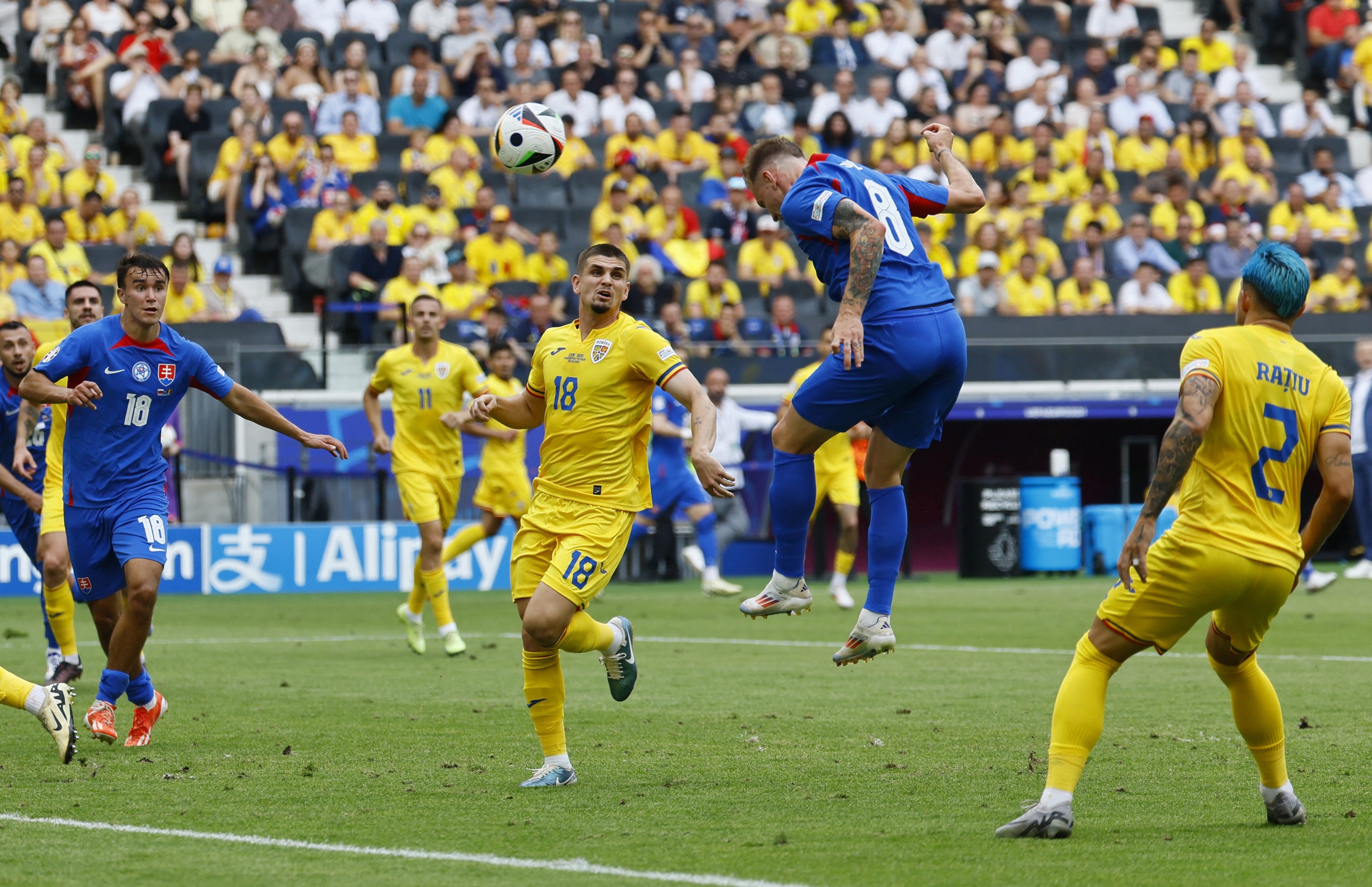 Euro 2024: Slovakia v&agrave; Romania v&agrave;o v&ograve;ng 1/8, đẩy Bỉ gặp Ph&aacute;p- Ảnh 3.