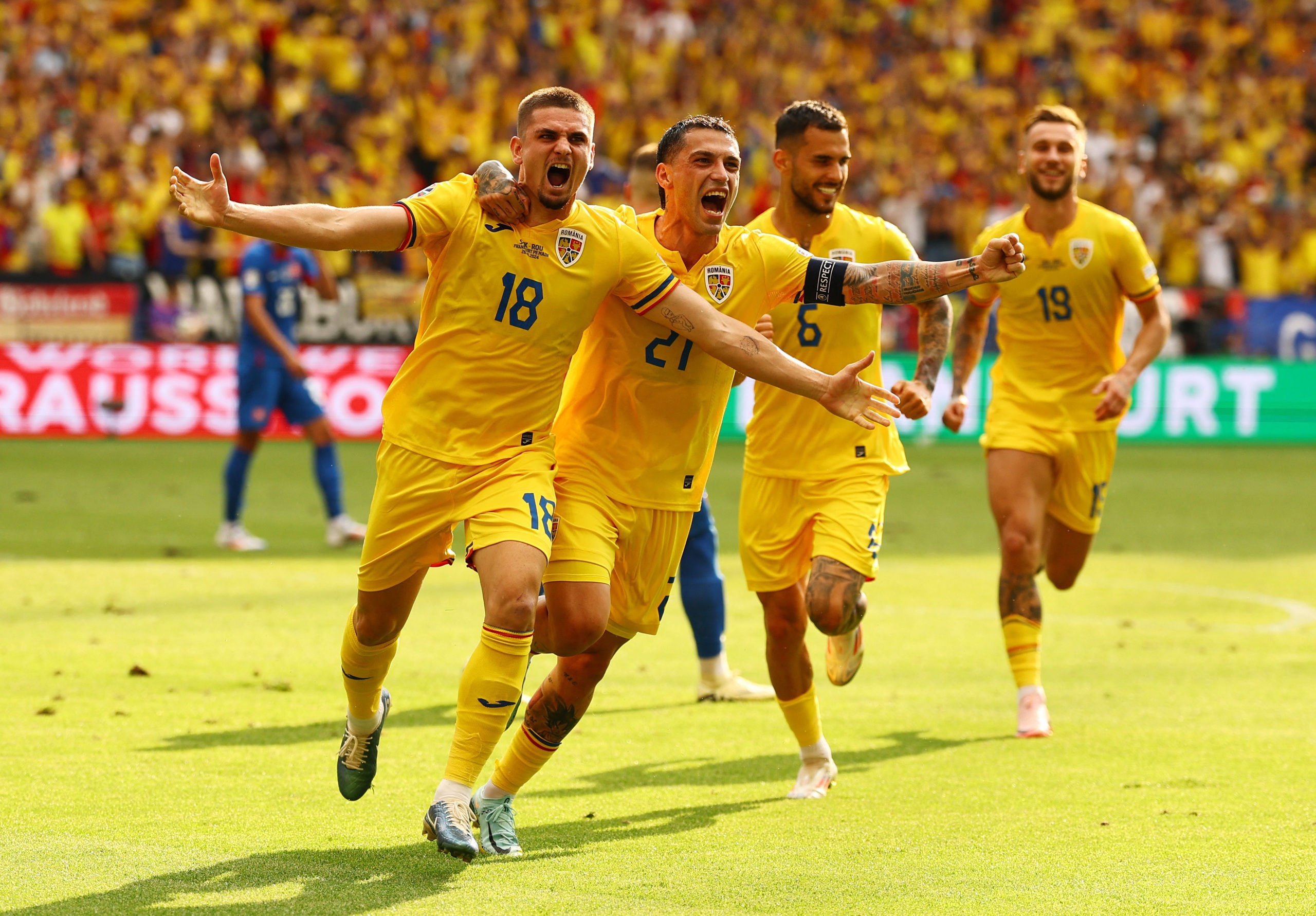 Euro 2024: Slovakia v&agrave; Romania v&agrave;o v&ograve;ng 1/8, đẩy Bỉ gặp Ph&aacute;p- Ảnh 6.