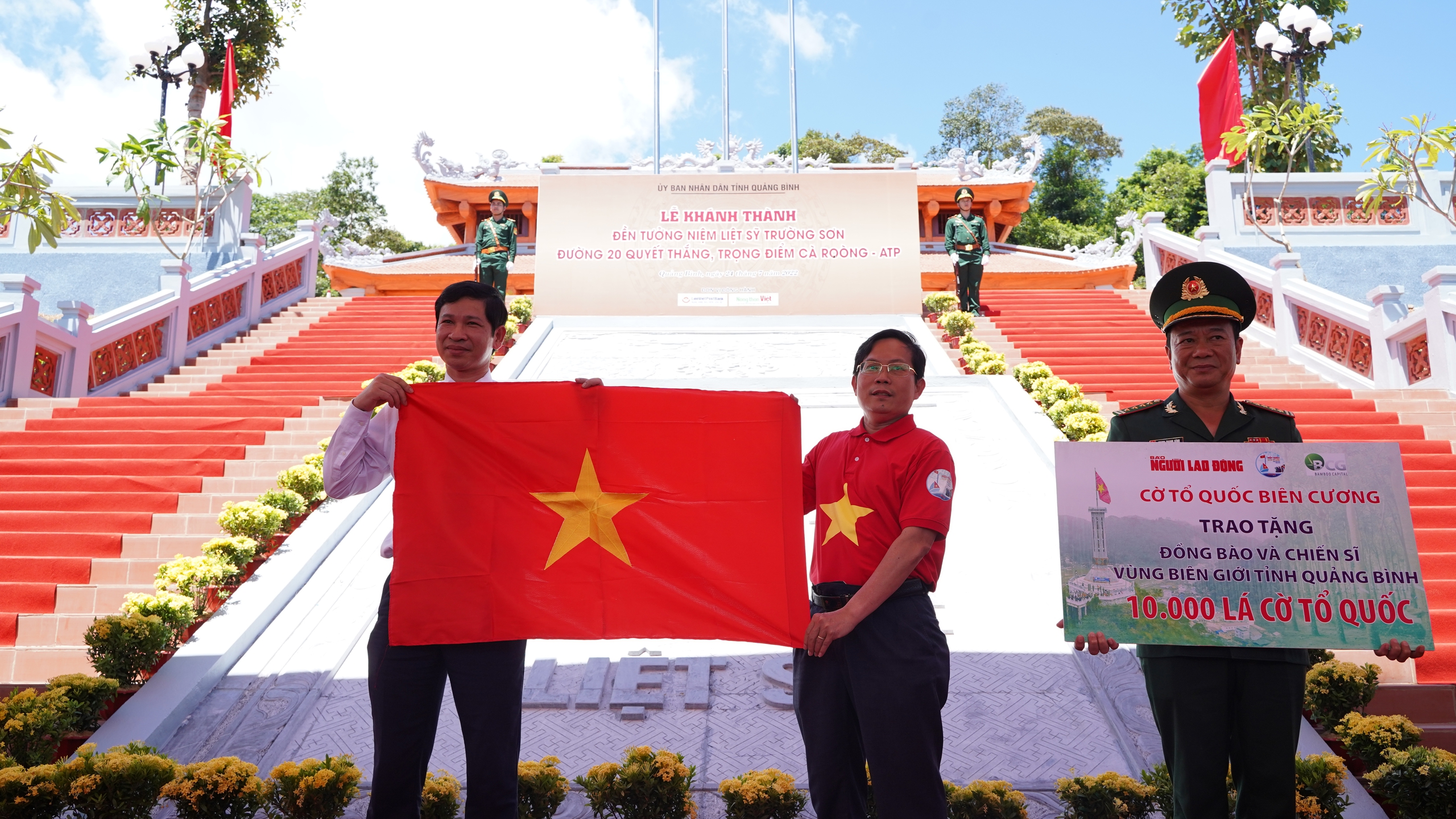 "Tự h&agrave;o cờ Tổ quốc' - Th&ocirc;ng điệp lớn về t&igrave;nh y&ecirc;u đất nước- Ảnh 2.