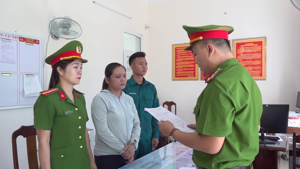 Một phụ nữ ở Quảng Nam chiếm đoạt hơn 1,3 tỉ đồng- Ảnh 1.