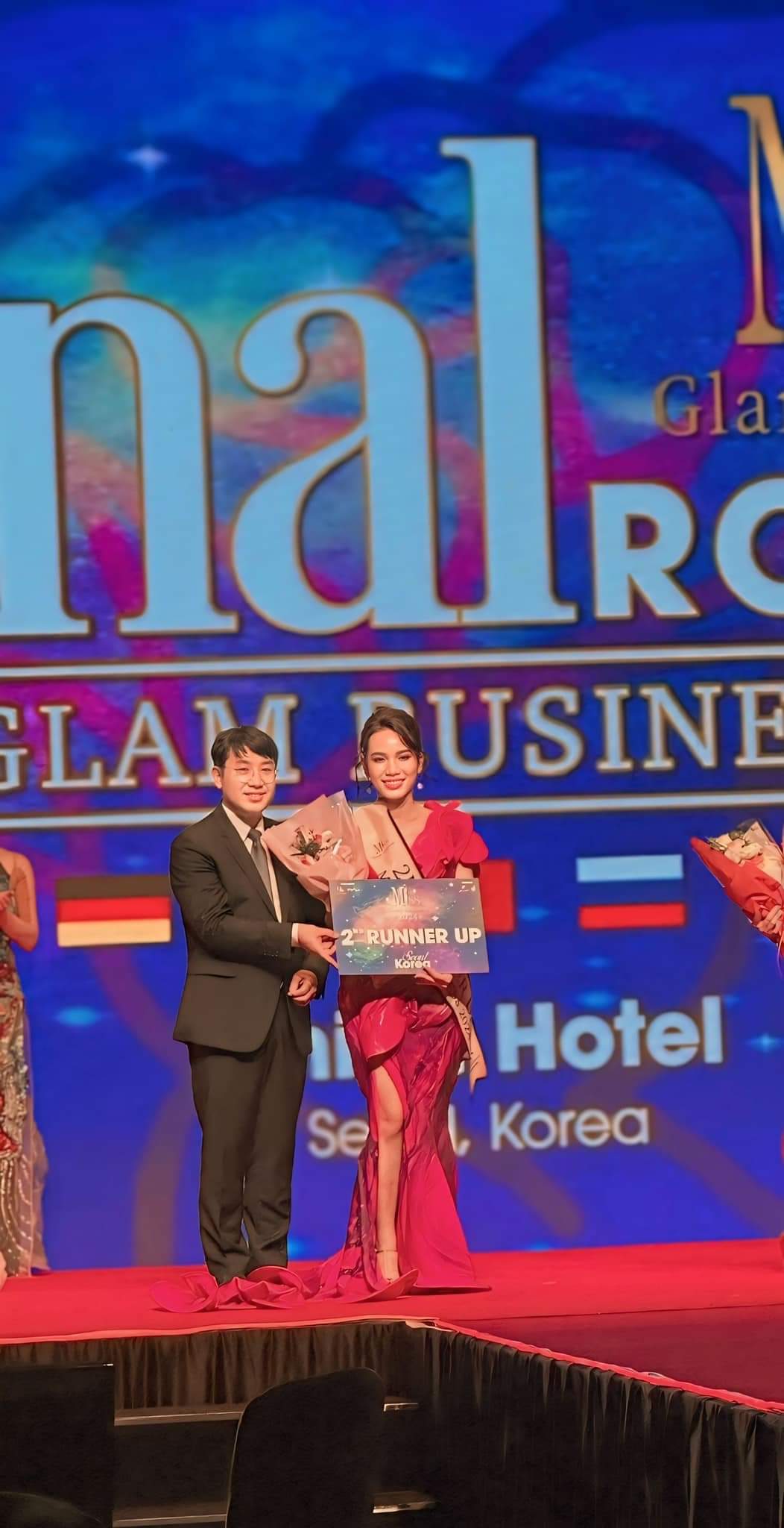 Ch&acirc;n dung &Aacute; hậu 2 Miss Glam Business Nguyễn Thụy &Yacute; Quy&ecirc;n- Ảnh 1.