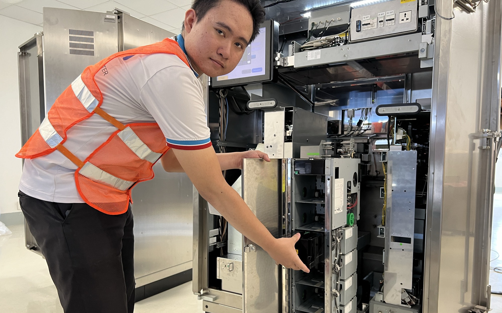 Ph&aacute;t h&agrave;nh 600.000 thẻ đi t&agrave;u metro số 1 khi khai th&aacute;c thương mại