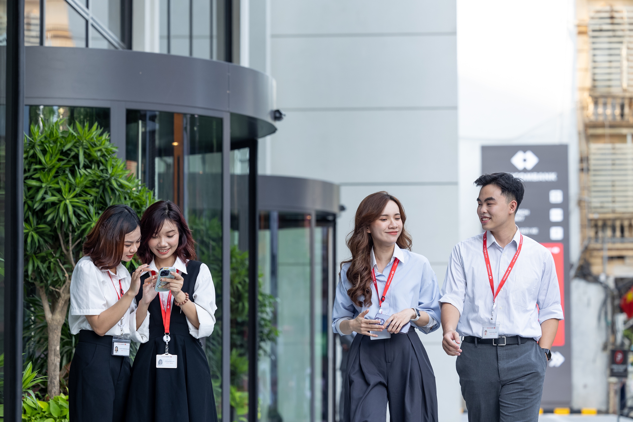 Techcombank Future Gen 2025: Chương tr&igrave;nh Quản trị vi&ecirc;n Tập sự m&ugrave;a 4 - Đổi mới từ nguồn nh&acirc;n lực trẻ t&agrave;i năng- Ảnh 2.