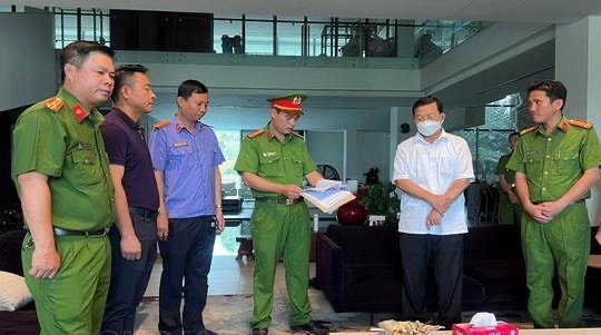 Truy tố nguy&ecirc;n Chủ tịch HĐQT C&ocirc;ng ty CP đầu tư Nhơn Trạch v&agrave; đồng phạm- Ảnh 1.