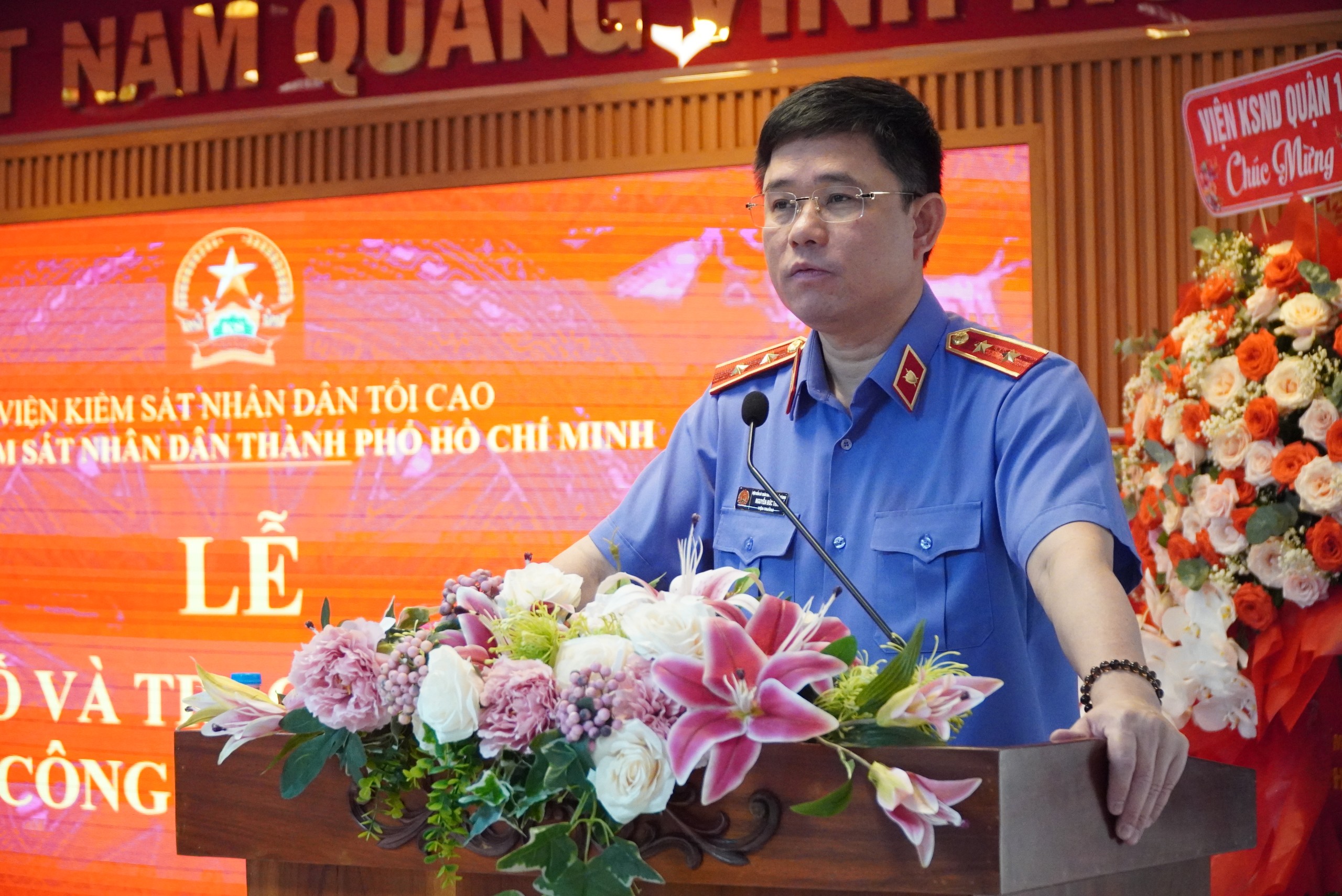 VKSND TP HCM bổ nhiệm nhiều lãnh đạo chủ chốt- Ảnh 2.