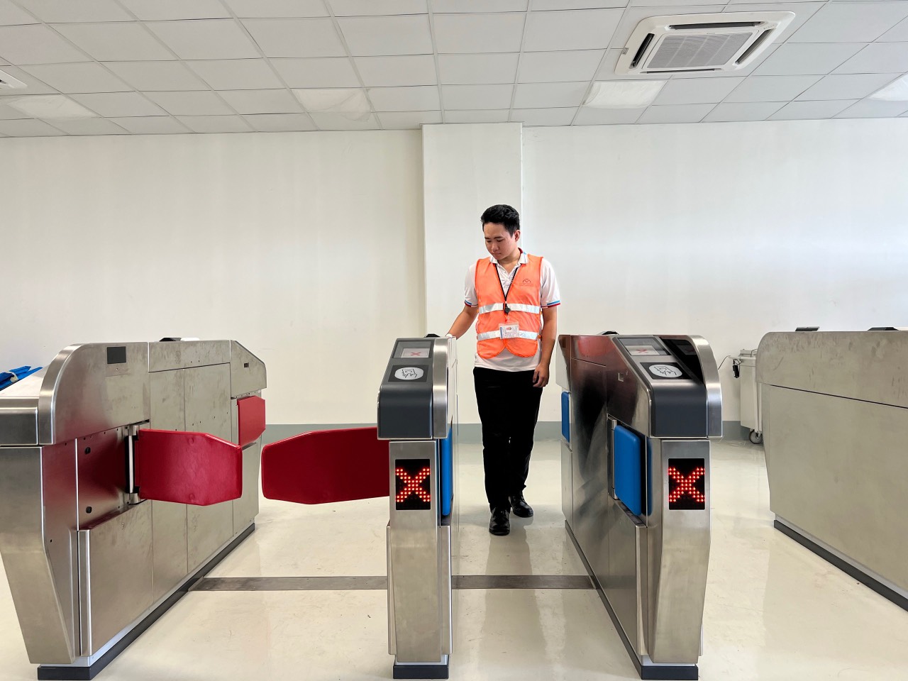 Đề xuất hỗ trợ 100% gi&aacute; v&eacute; đi t&agrave;u metro 1 trong 3 th&aacute;ng đầu khai th&aacute;c thương mại- Ảnh 3.