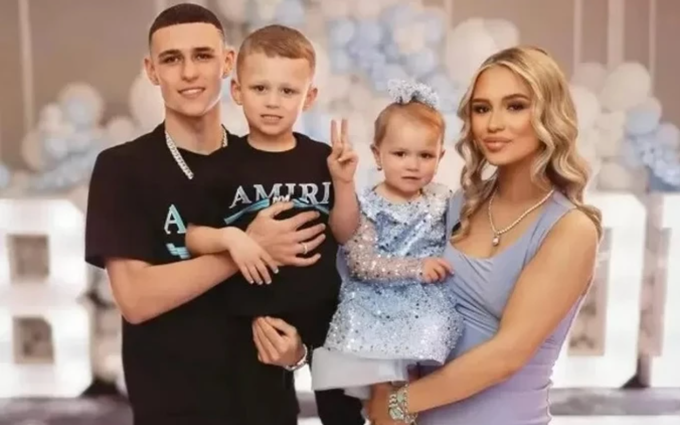 Dàn quý tử nhà Phil Foden gây bão cộng đồng mạng